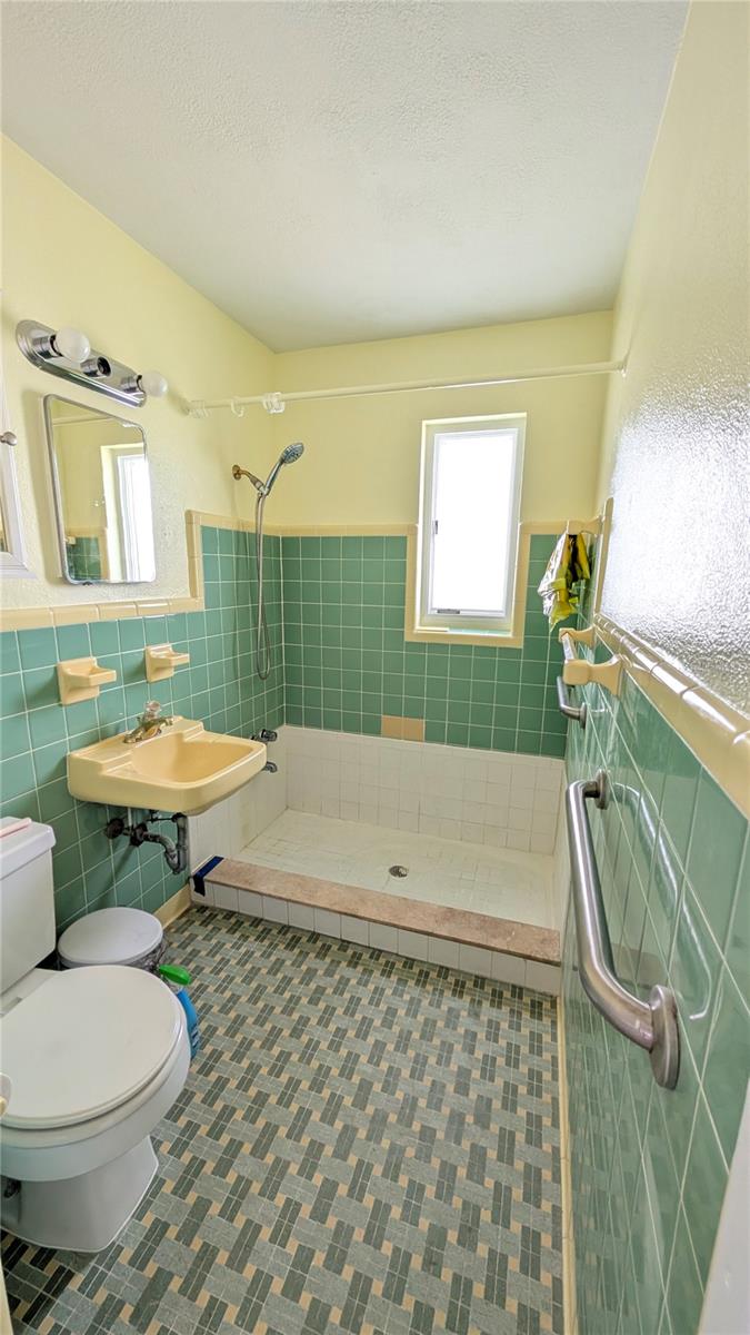 5 SEASIDE DR, ORMOND BEACH, FL, 32176