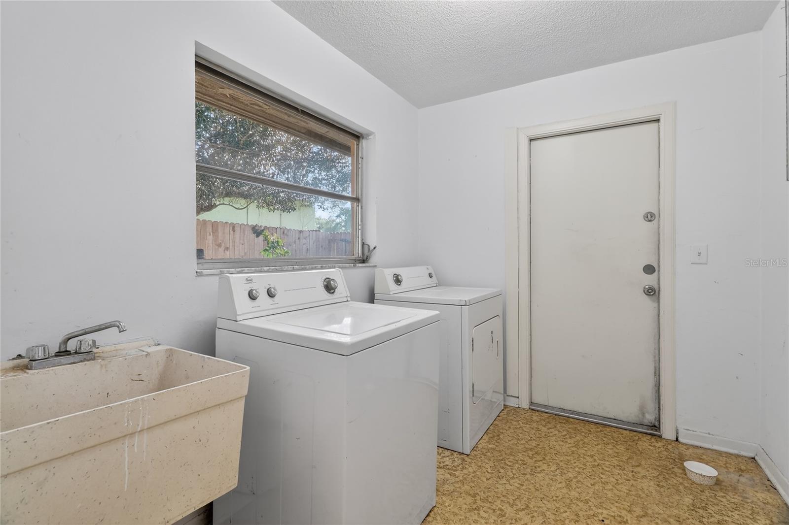 1301 ALAMEDA AVE, CLEARWATER, FL, 33759