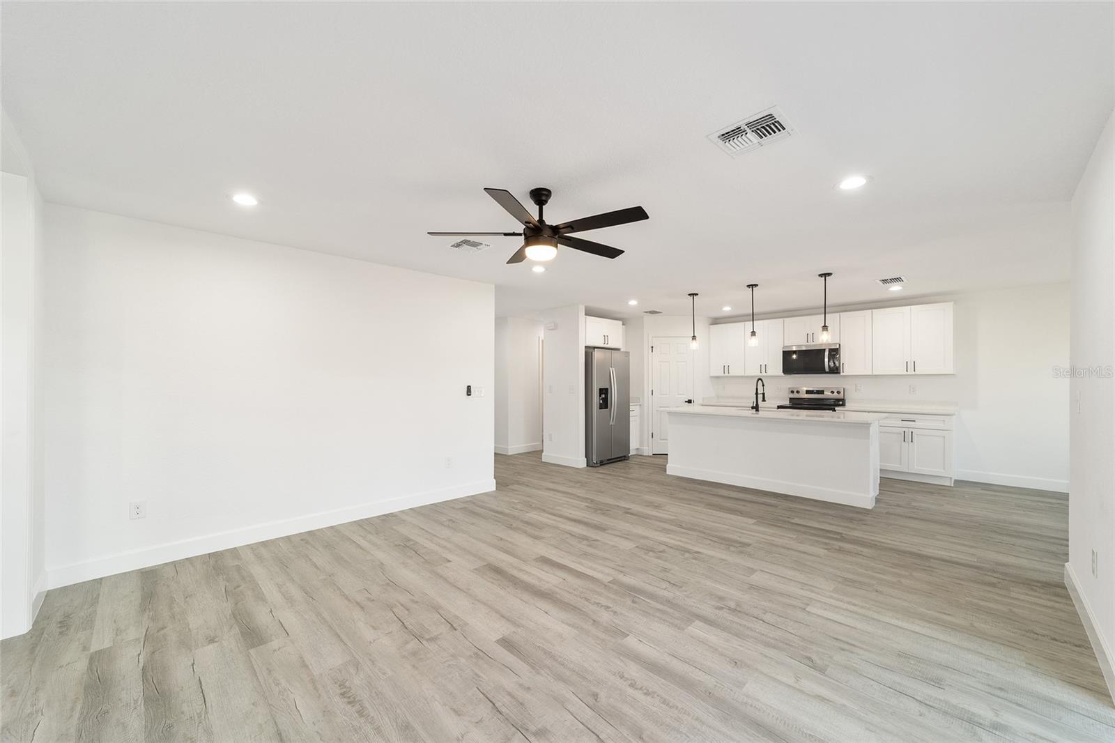 191 JUNIPER LOOP CIR, OCALA, FL, 34480