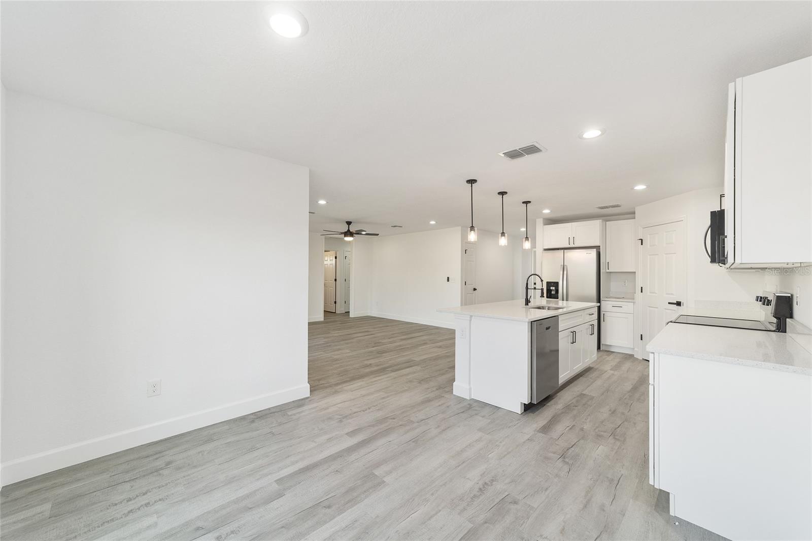 191 JUNIPER LOOP CIR, OCALA, FL, 34480