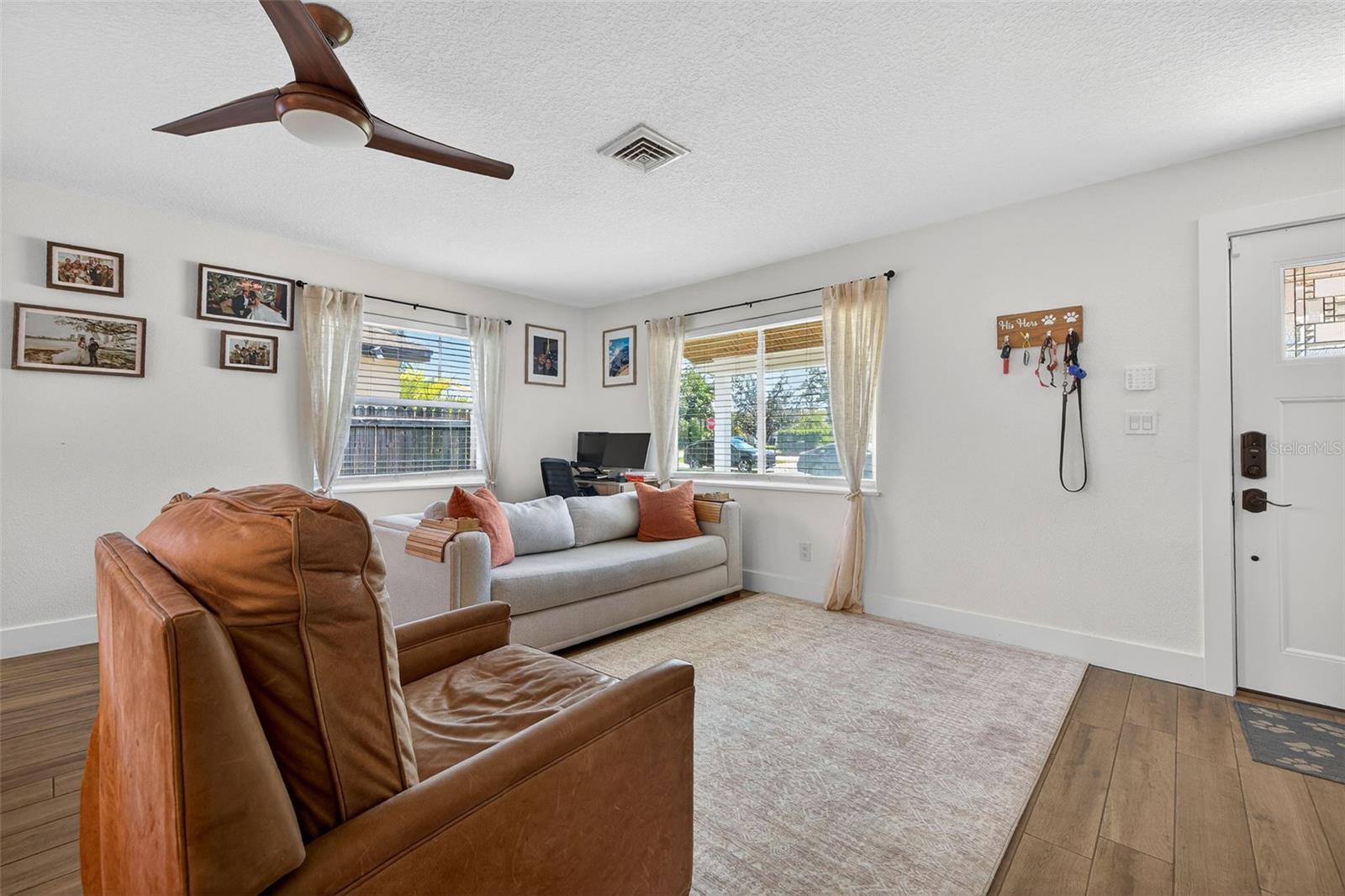 3911 14TH AVE N, ST PETERSBURG, FL, 33713