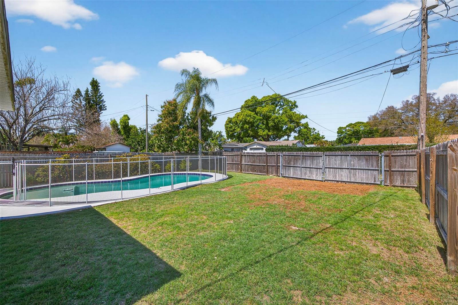 3911 14TH AVE N, ST PETERSBURG, FL, 33713
