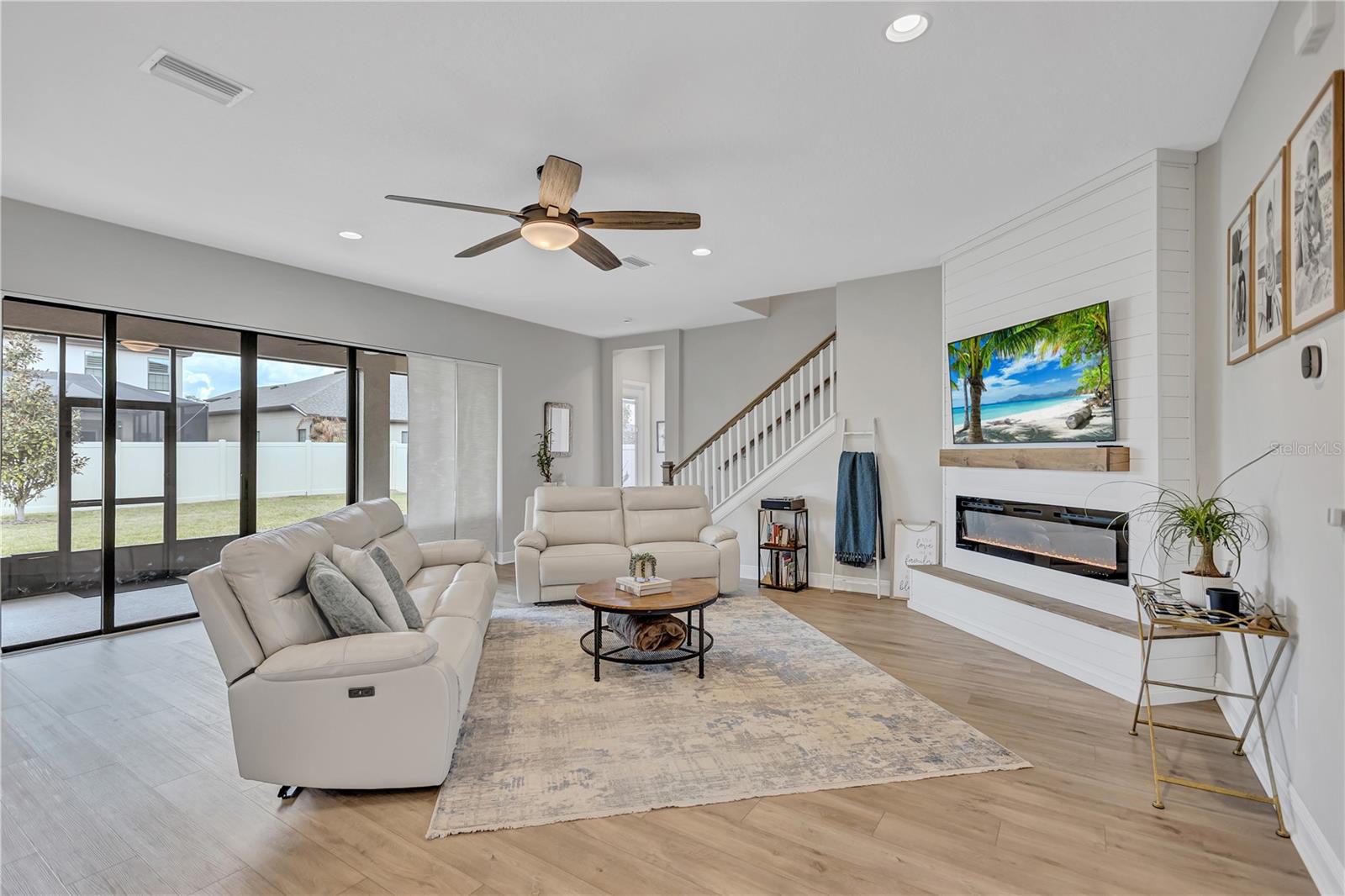 4593 SHORELEAF LOOP, VALRICO, FL, 33596