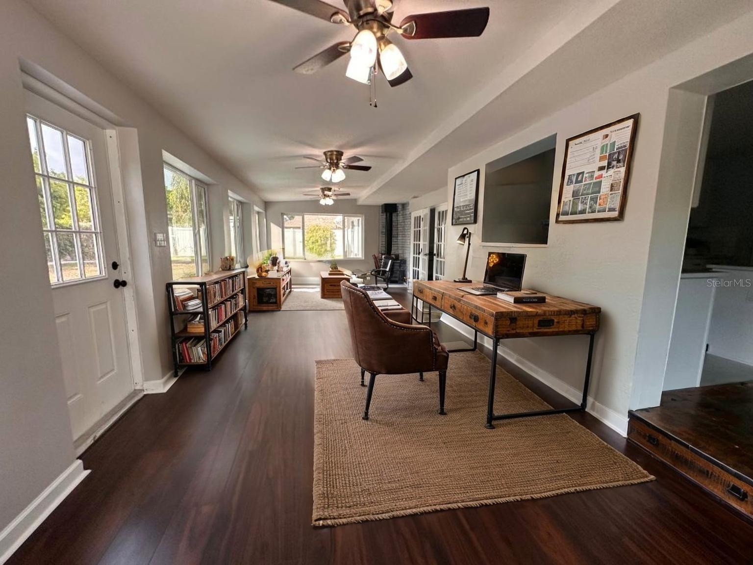 3721 MONARCH DR, TAMPA, FL, 33618