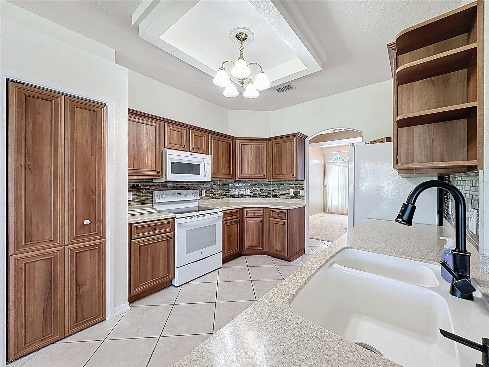 3828 AVON CT, CLERMONT, FL, 34711