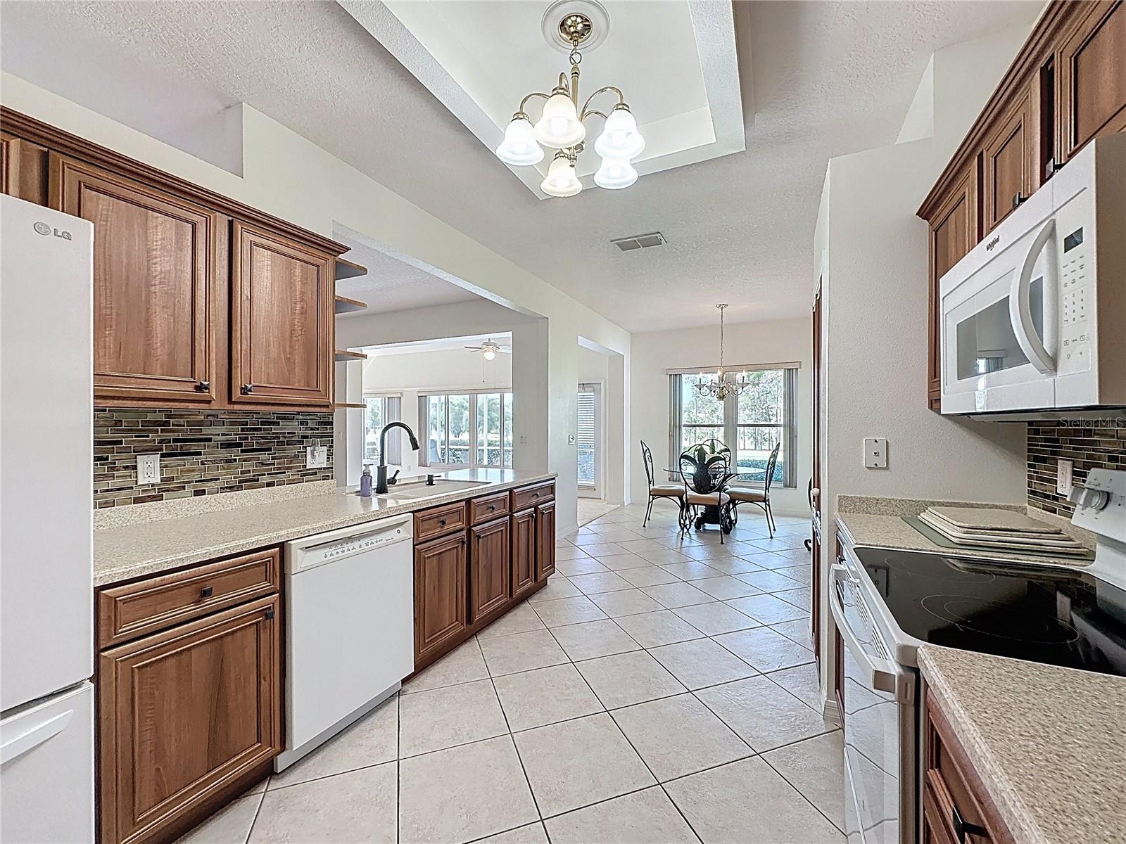 3828 AVON CT, CLERMONT, FL, 34711