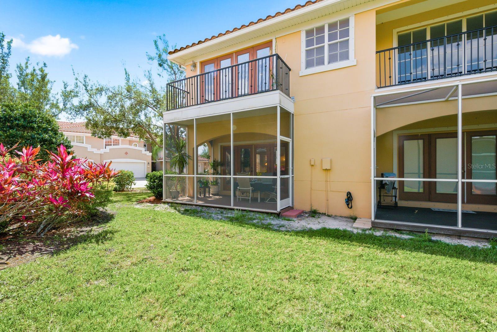 208 VALENCIA CIR, ST PETERSBURG, FL, 33716