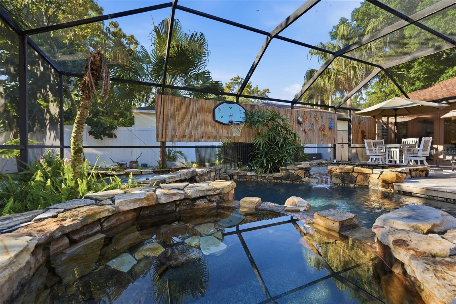 11767 ASHLEY CT, SEMINOLE, FL, 33772