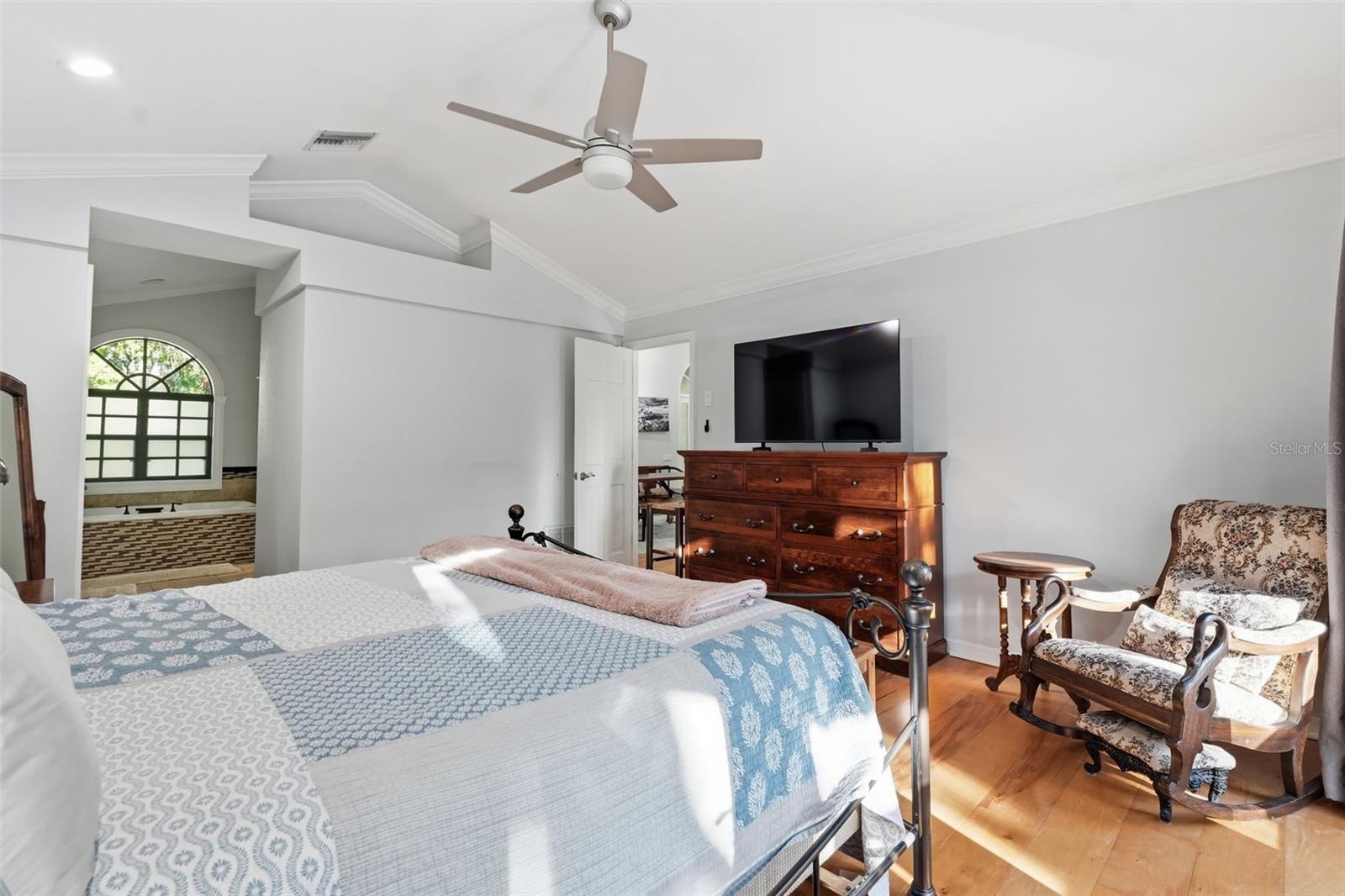 11767 ASHLEY CT, SEMINOLE, FL, 33772