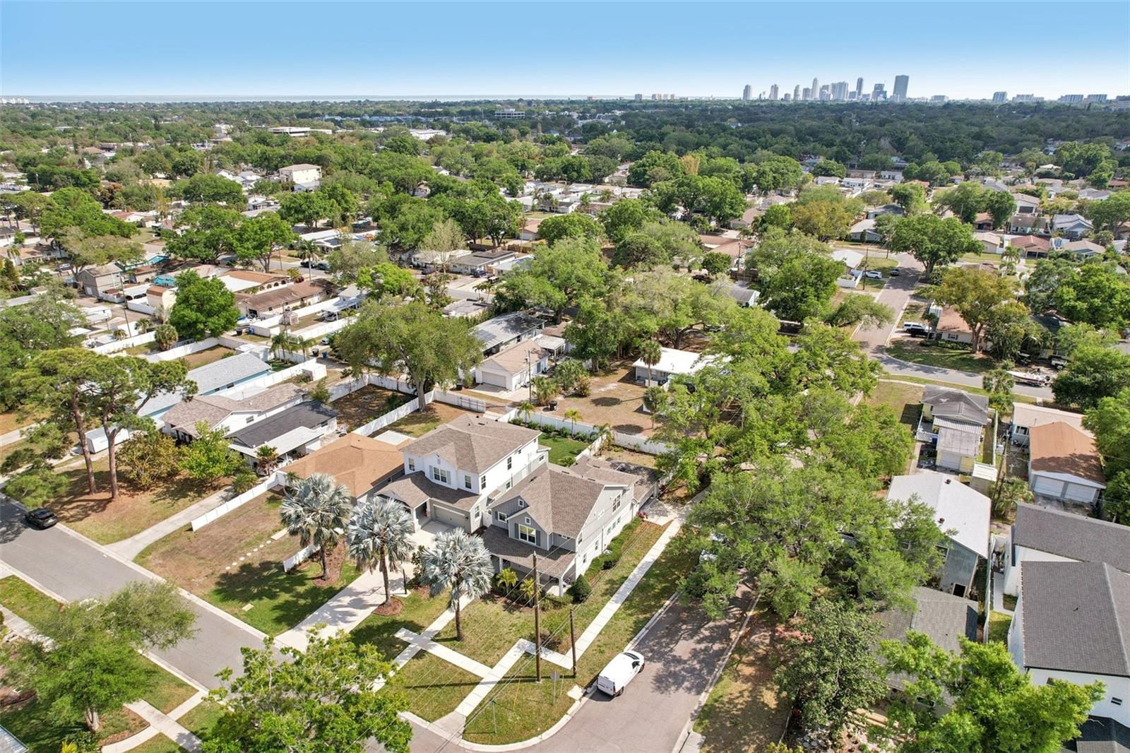798 46TH AVE N, ST PETERSBURG, FL, 33703