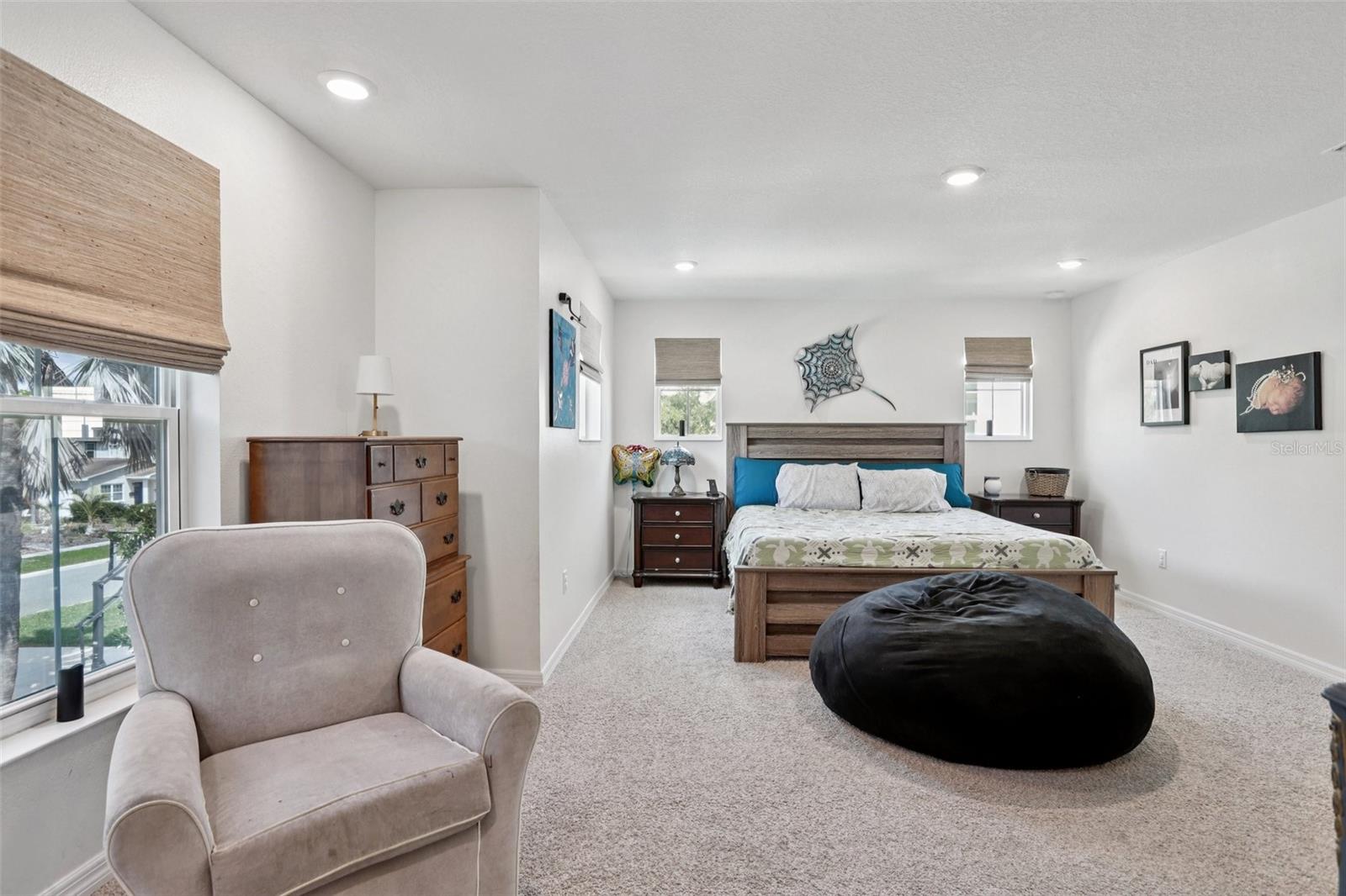 798 46TH AVE N, ST PETERSBURG, FL, 33703
