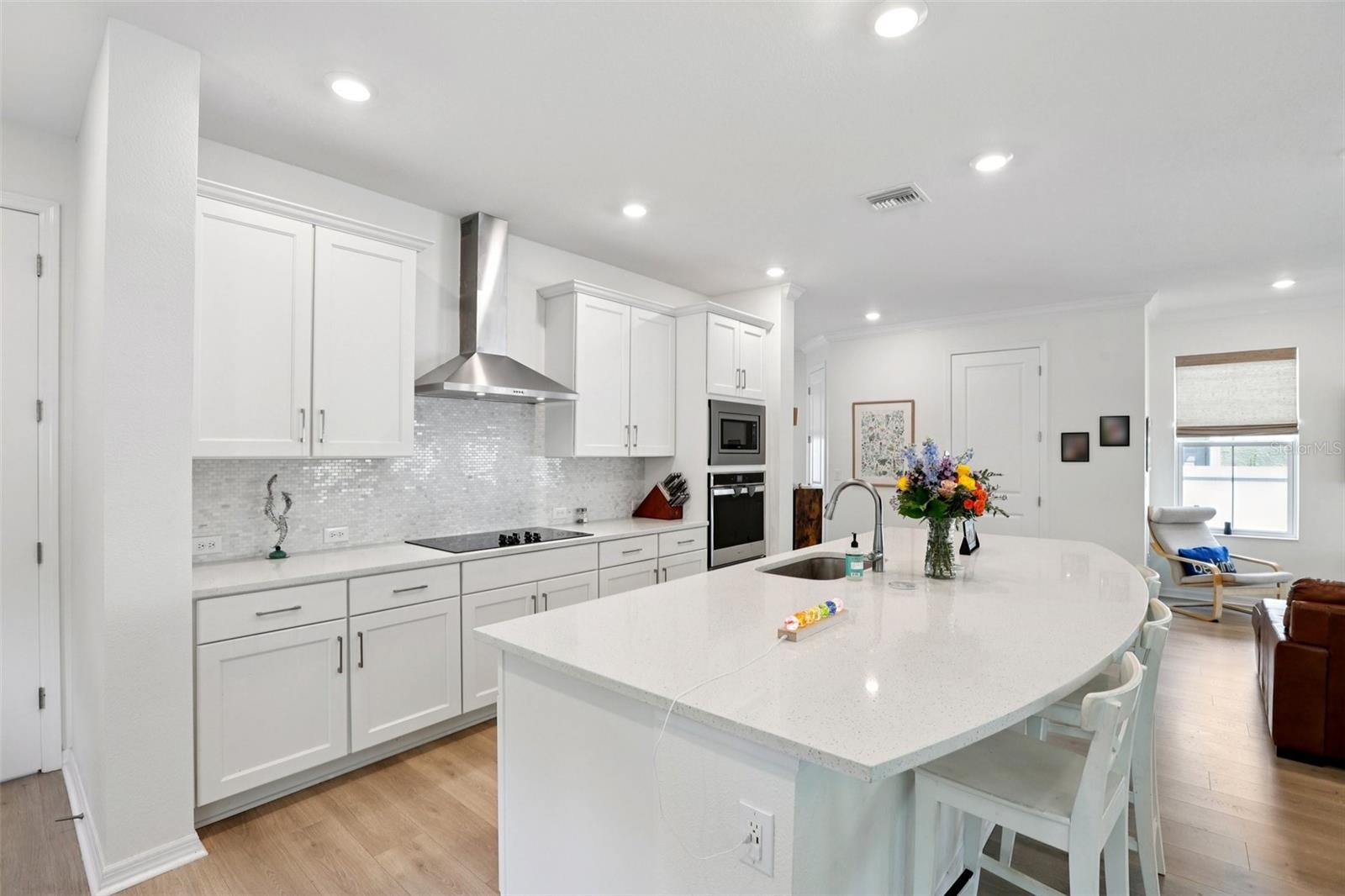798 46TH AVE N, ST PETERSBURG, FL, 33703