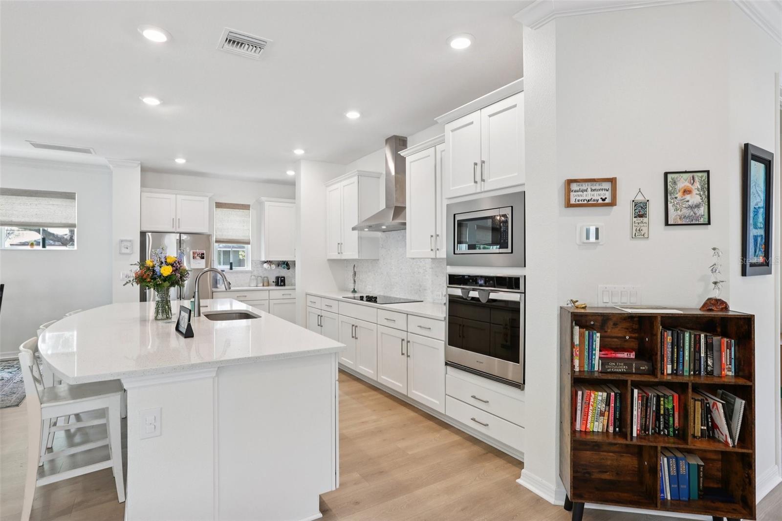 798 46TH AVE N, ST PETERSBURG, FL, 33703
