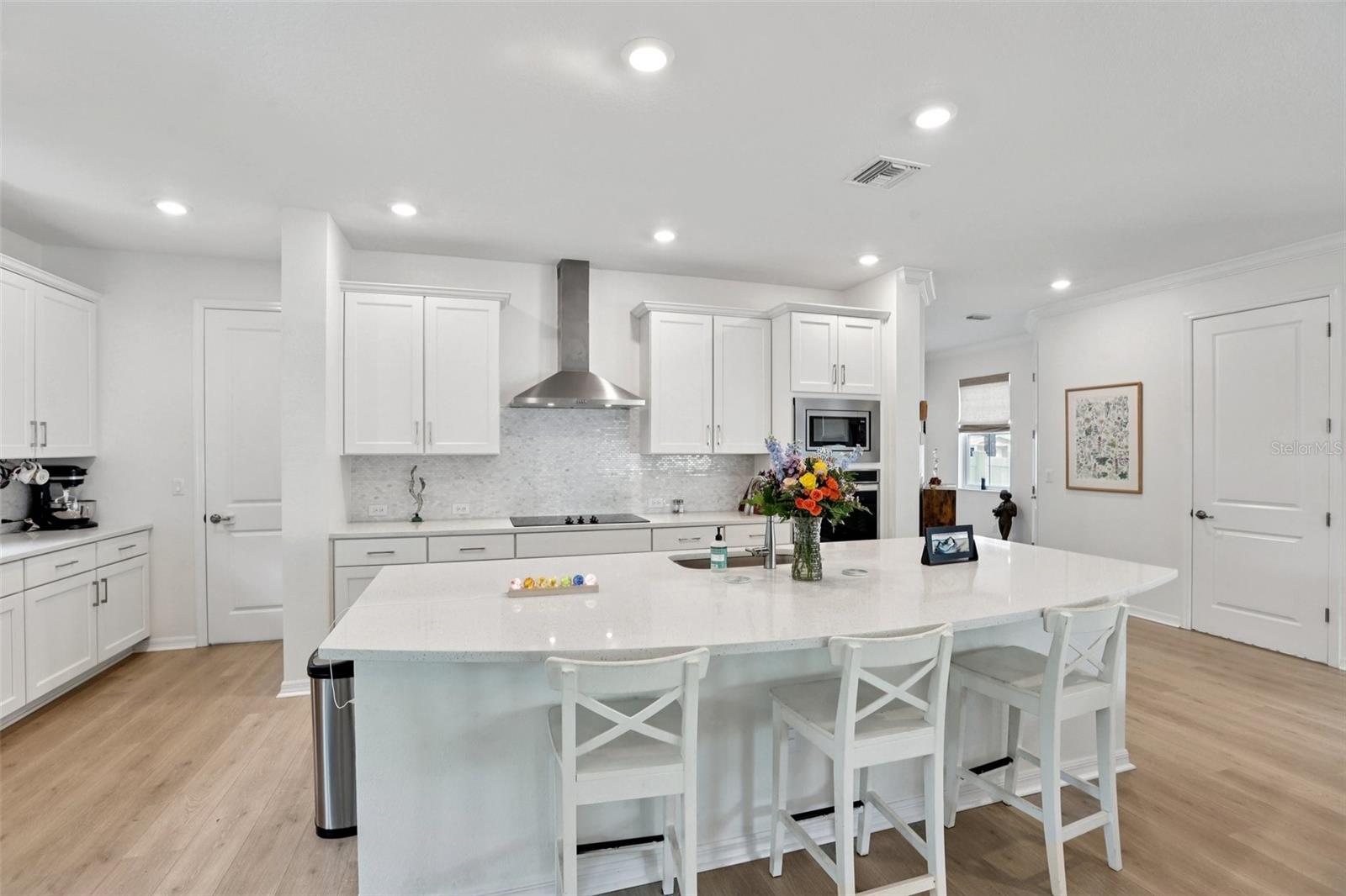 798 46TH AVE N, ST PETERSBURG, FL, 33703