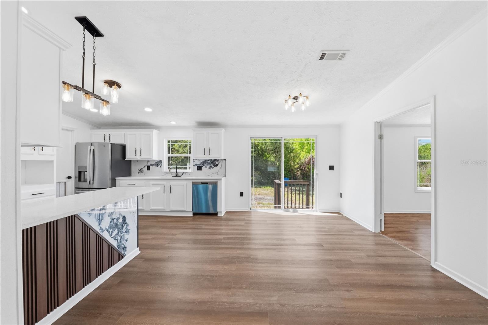 11708 MEADOWDALE DR, TAMPA, FL, 33625