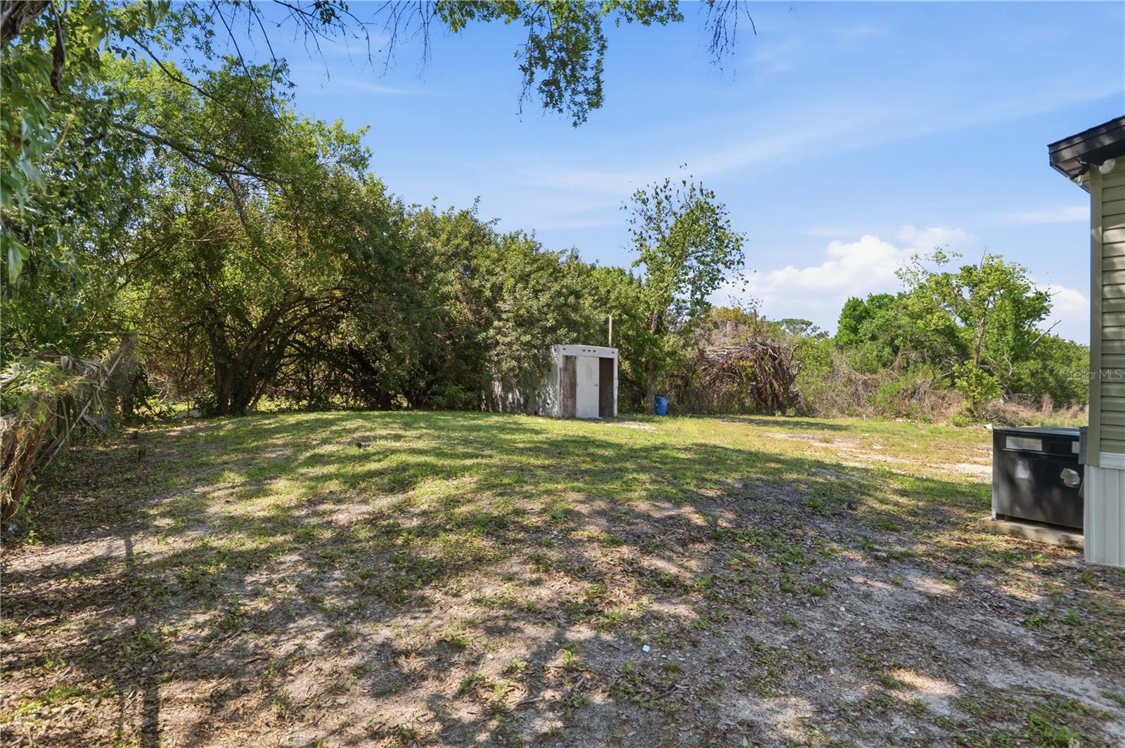 11708 MEADOWDALE DR, TAMPA, FL, 33625