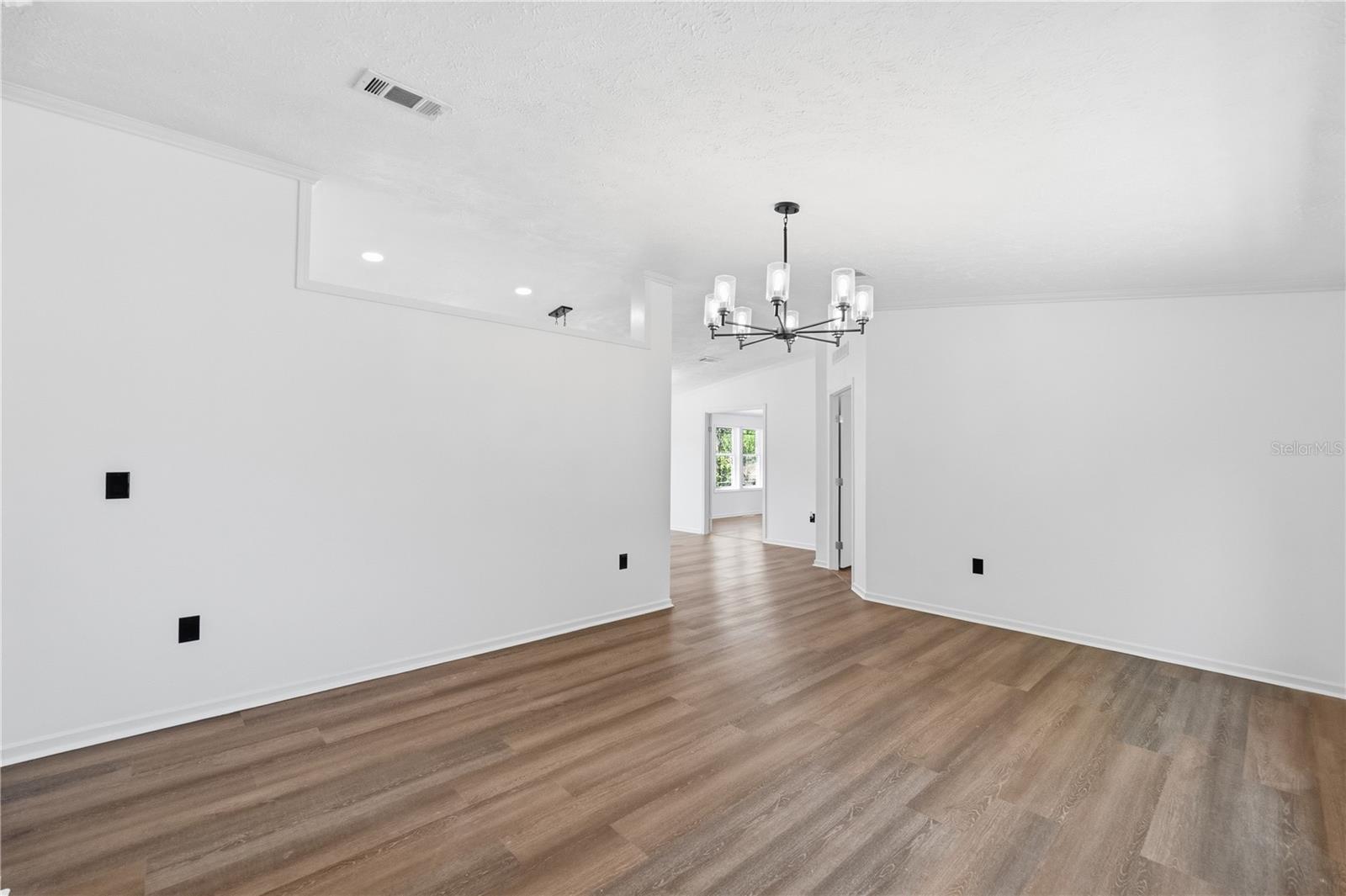 11708 MEADOWDALE DR, TAMPA, FL, 33625