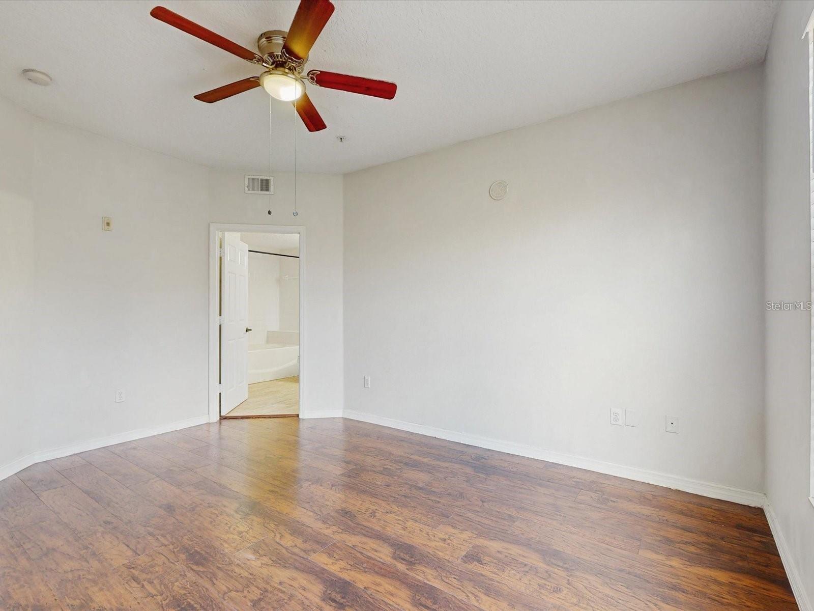 5578 METROWEST BLVD #203, ORLANDO, FL, 32811