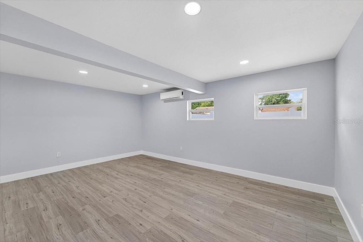 1507 W RIVER SHORE WAY, TAMPA, FL, 33603