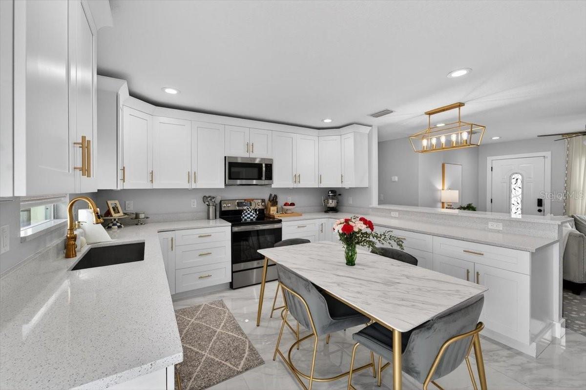 1507 W RIVER SHORE WAY, TAMPA, FL, 33603