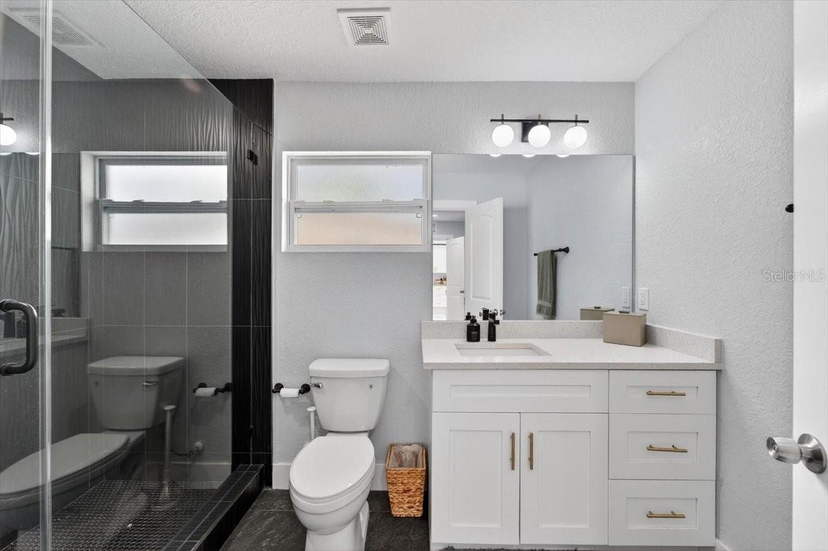 1507 W RIVER SHORE WAY, TAMPA, FL, 33603
