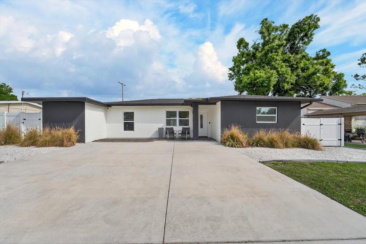 1507 W RIVER SHORE WAY, TAMPA, FL, 33603