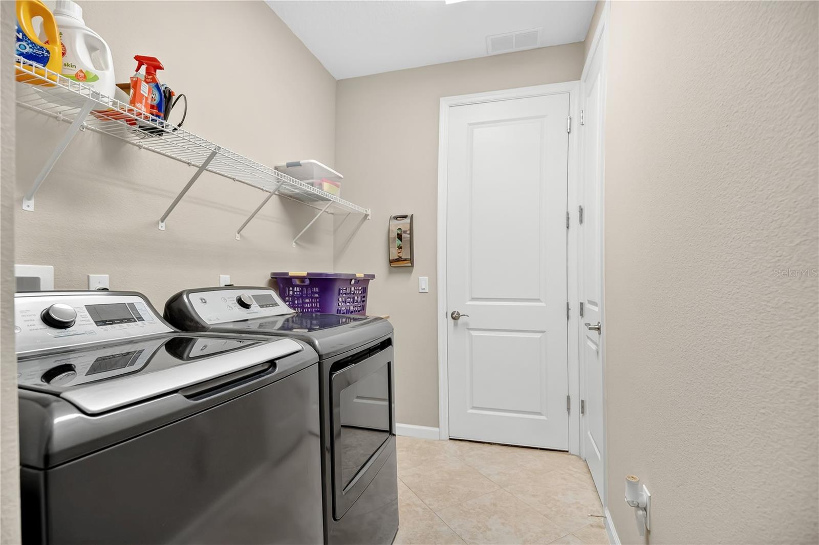 1066 VICTORIA HILLS DRIVE SOUTH, DELAND, FL, 32724
