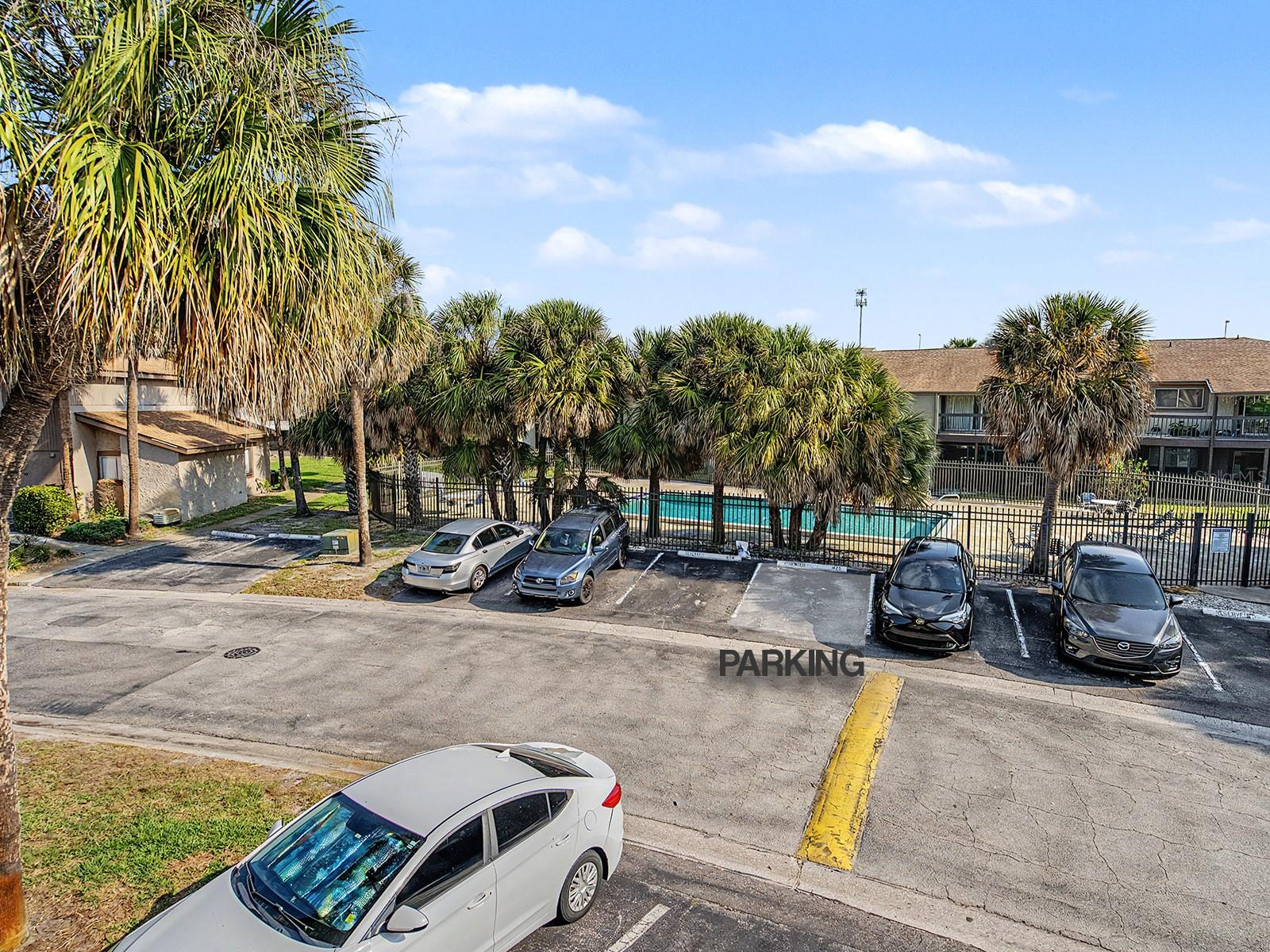 6321 NEWTOWN CIR #21B8, TAMPA, FL, 33615