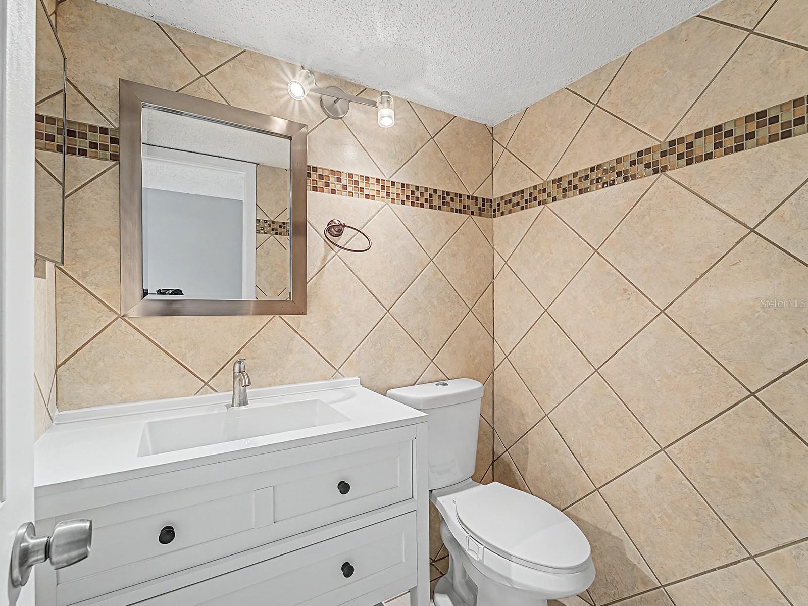 6321 NEWTOWN CIR #21B8, TAMPA, FL, 33615