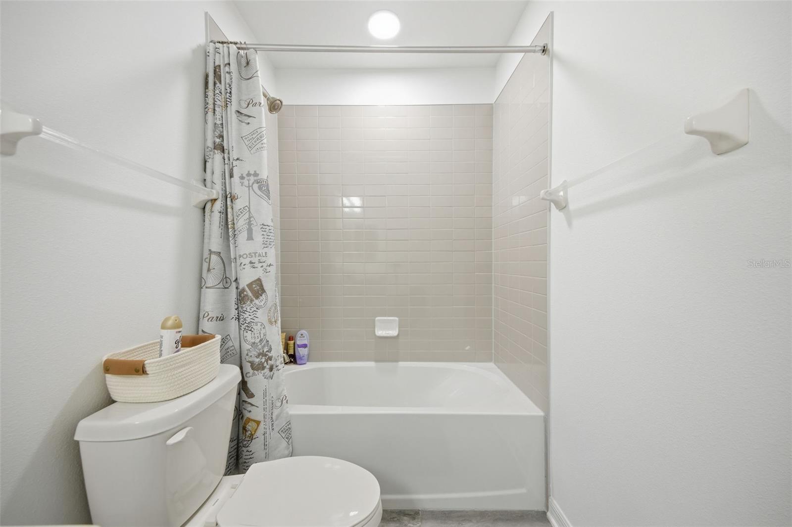 7792 NOTCHED PINE BND, WESLEY CHAPEL, FL, 33545
