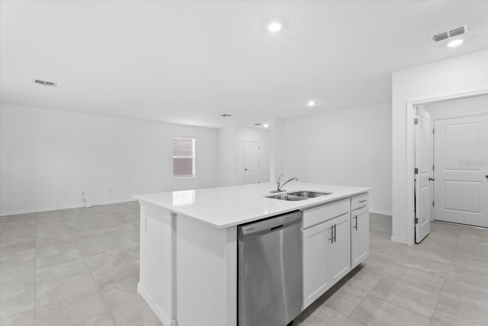 13925 LILAC SKY TER, BRADENTON, FL, 34211