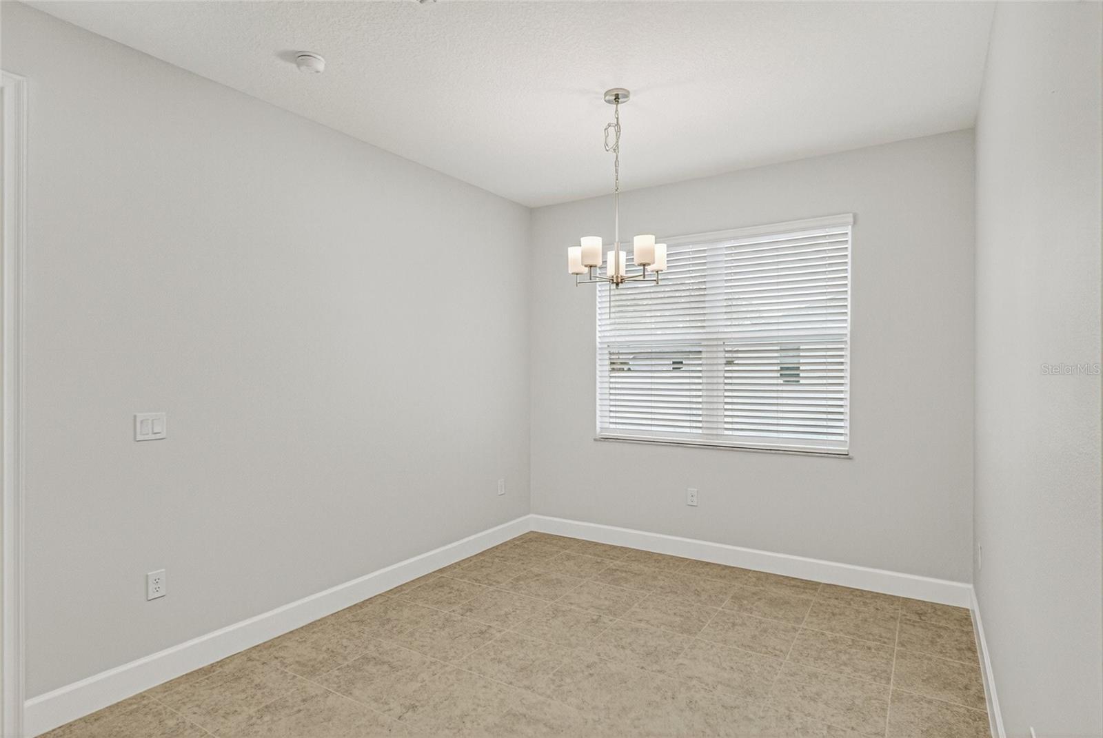 450 HAMMOND ST SW, PALM BAY, FL, 32908
