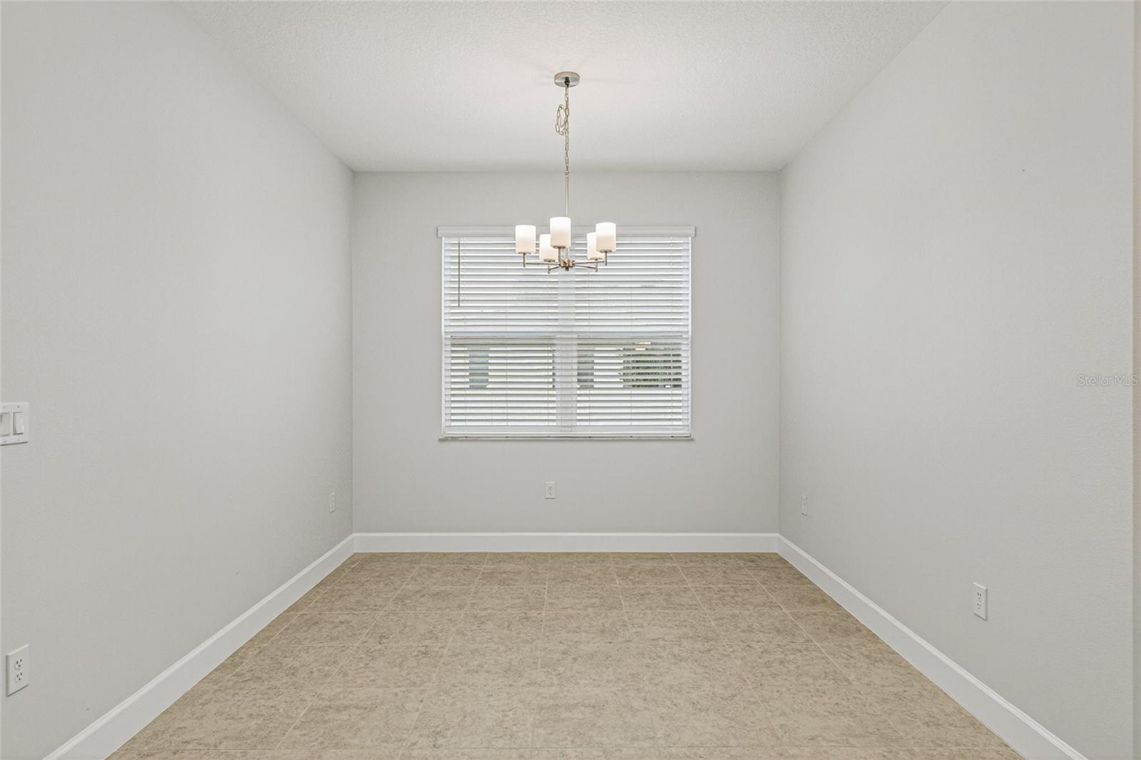 450 HAMMOND ST SW, PALM BAY, FL, 32908