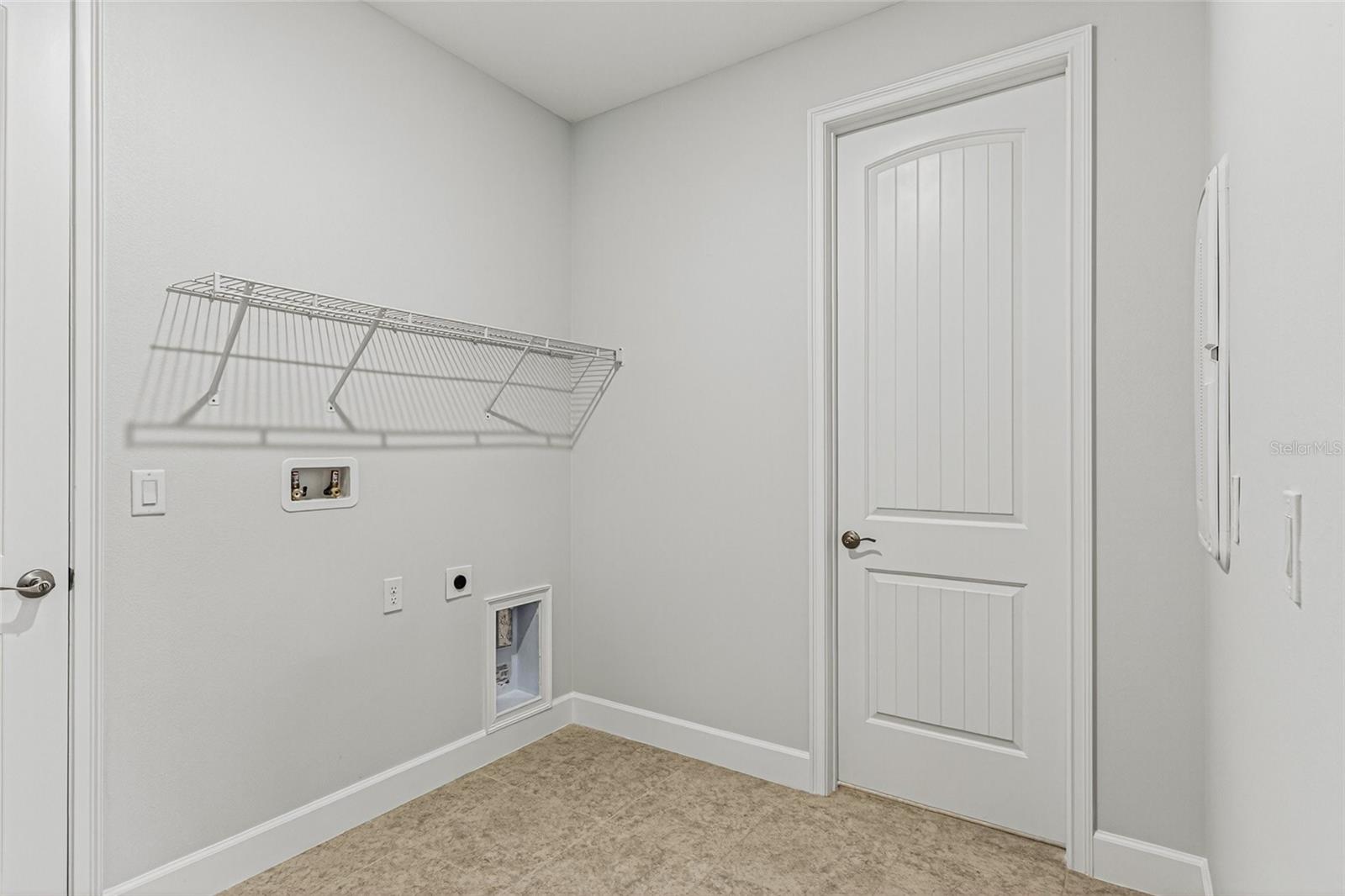 450 HAMMOND ST SW, PALM BAY, FL, 32908