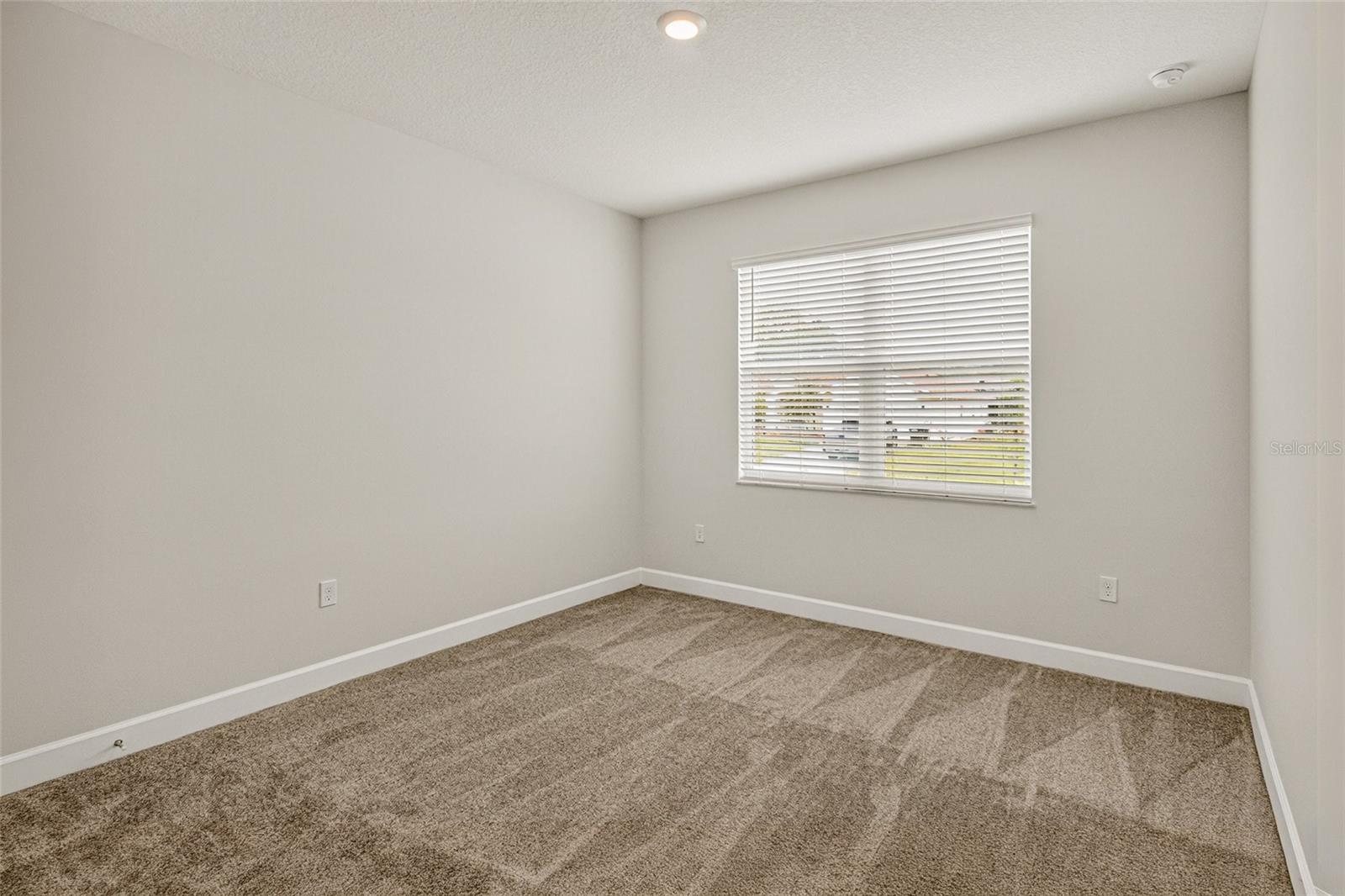 450 HAMMOND ST SW, PALM BAY, FL, 32908