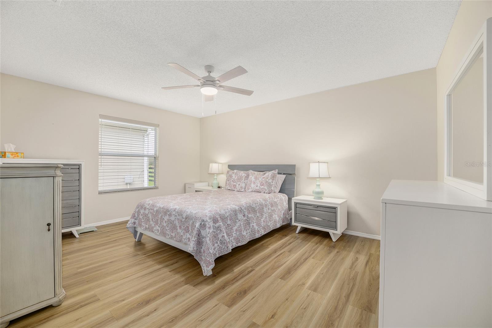 1647 CAMPOS DR, THE VILLAGES, FL, 32162