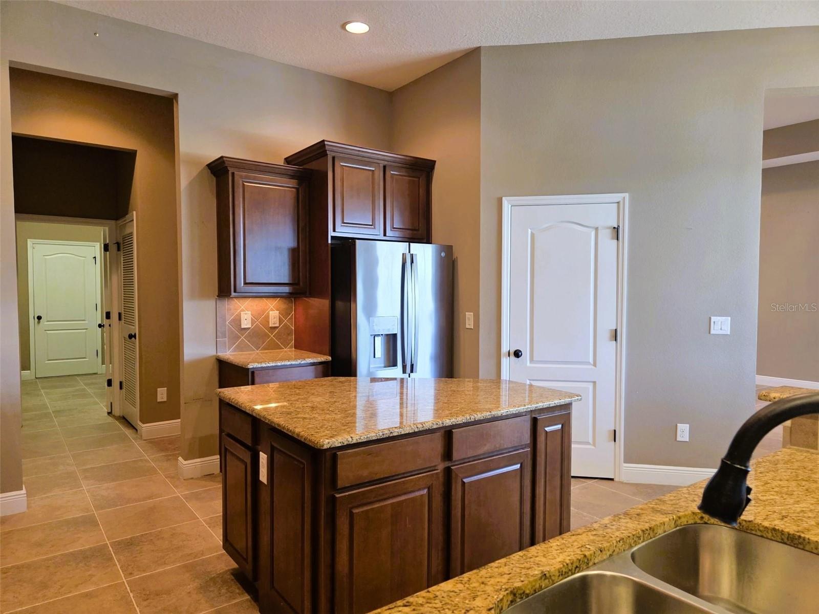 8420 WEBBER RD, SARASOTA, FL, 34240