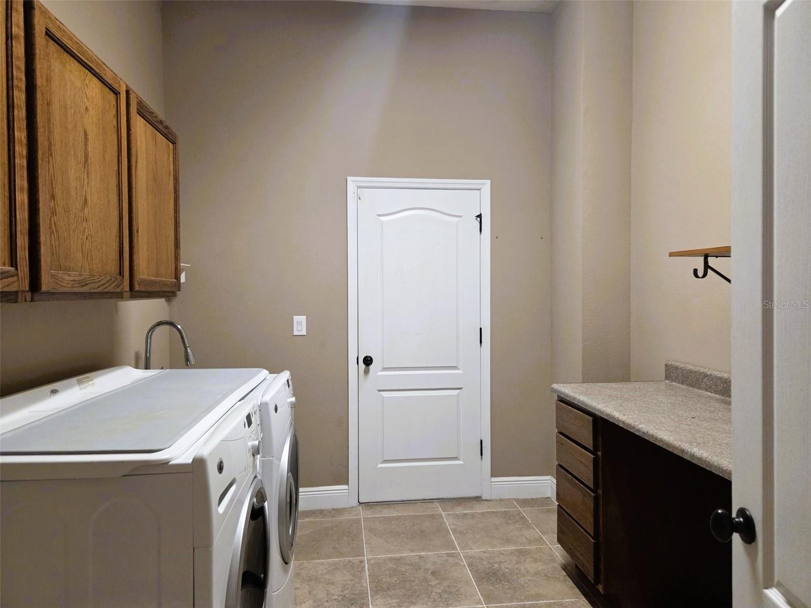 8420 WEBBER RD, SARASOTA, FL, 34240