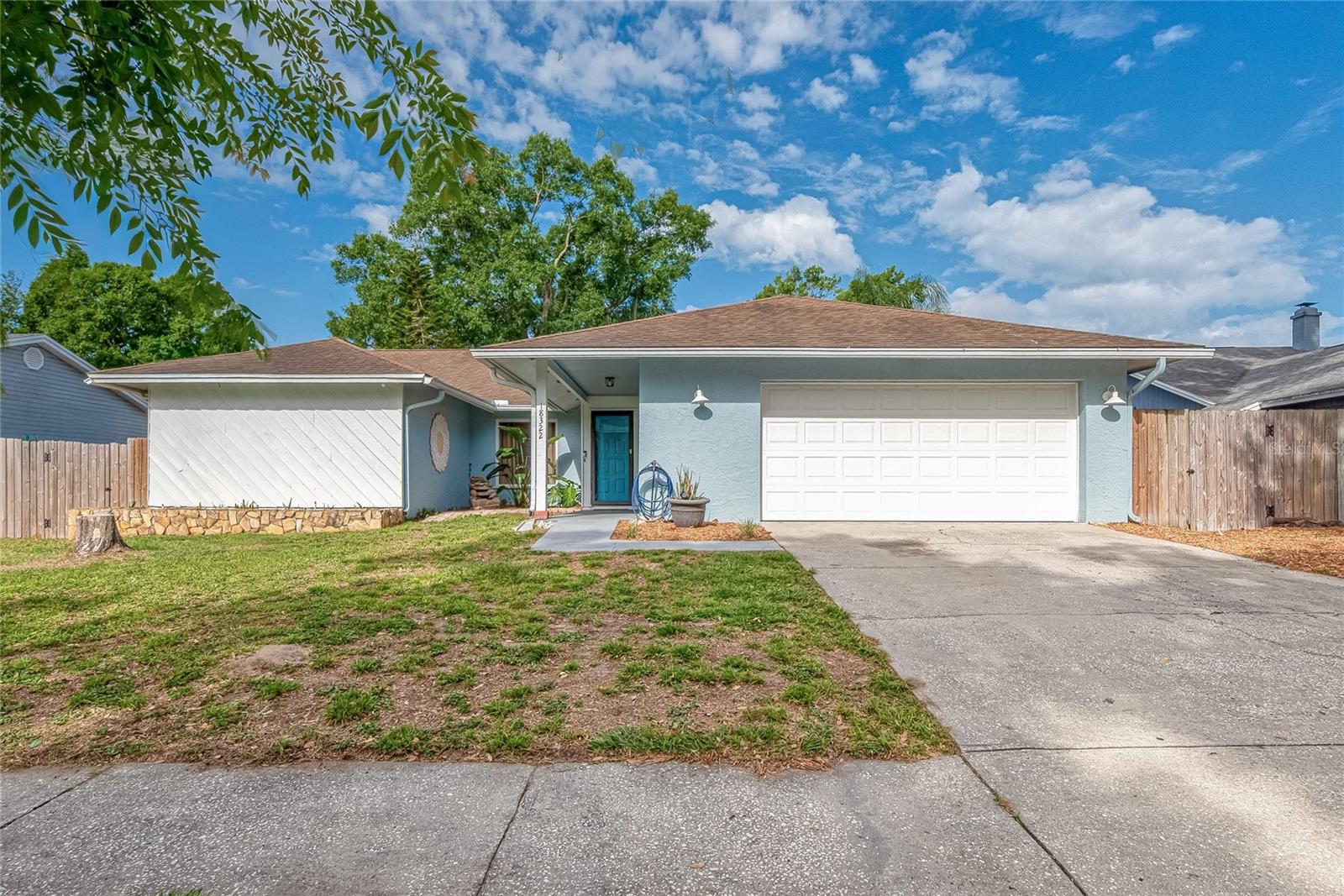 18322 SWAN LAKE DR, LUTZ, FL, 33549