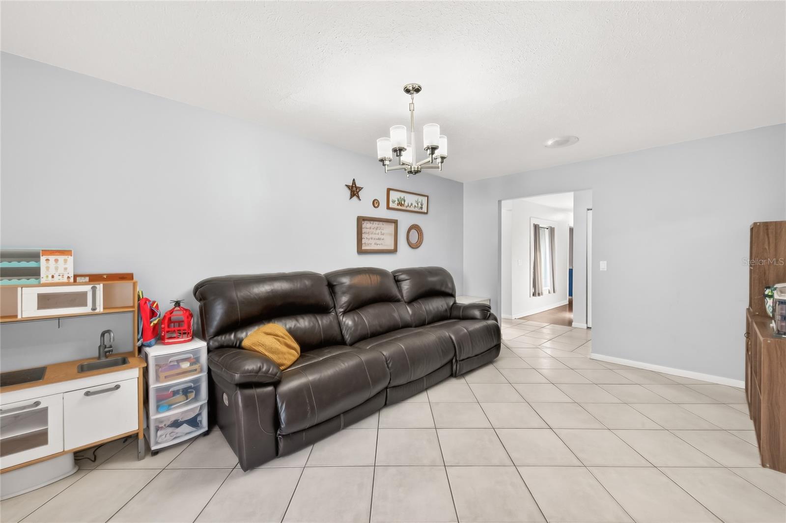 18322 SWAN LAKE DR, LUTZ, FL, 33549