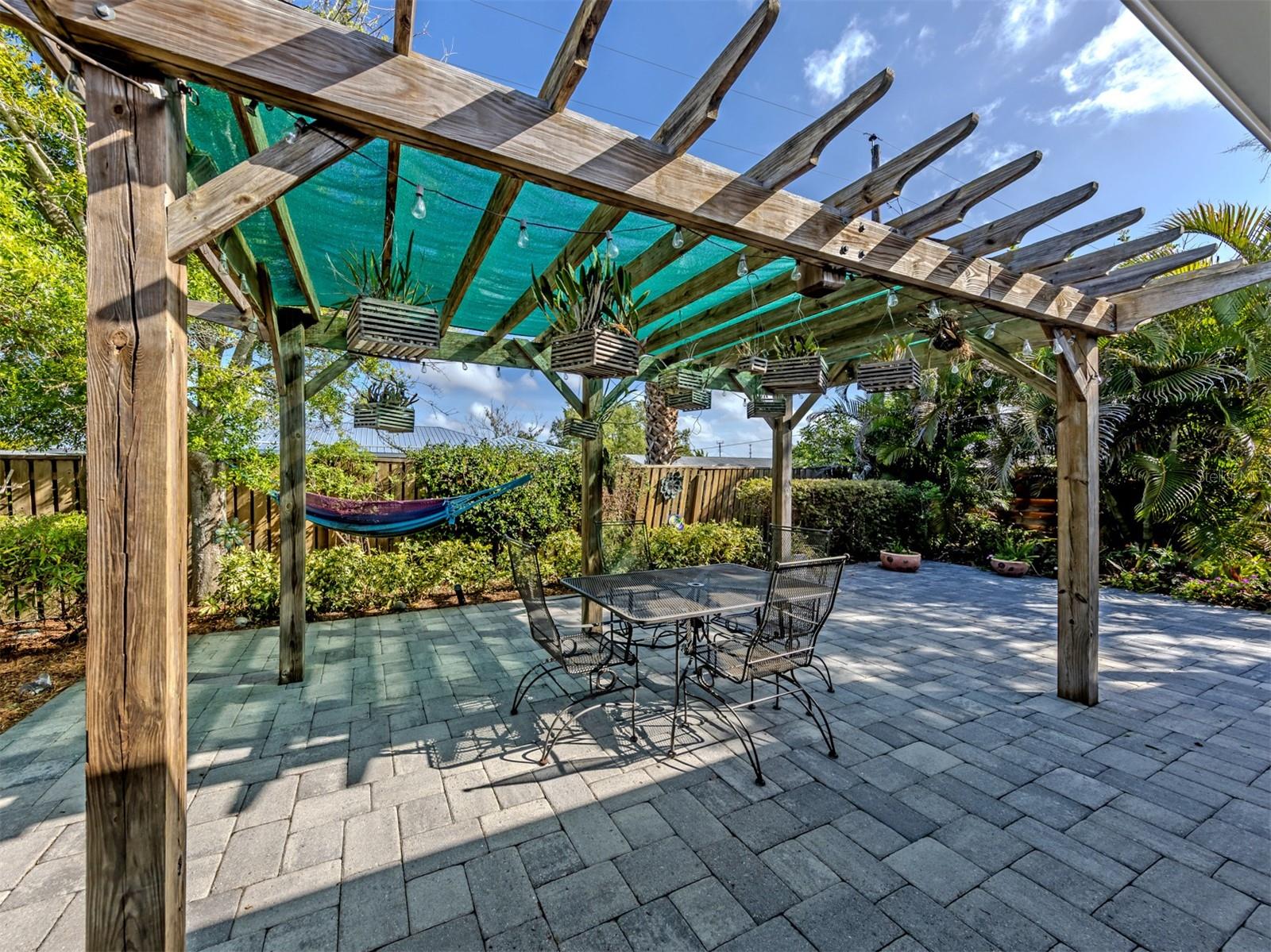 1261 LAKESIDE DR, VENICE, FL, 34293