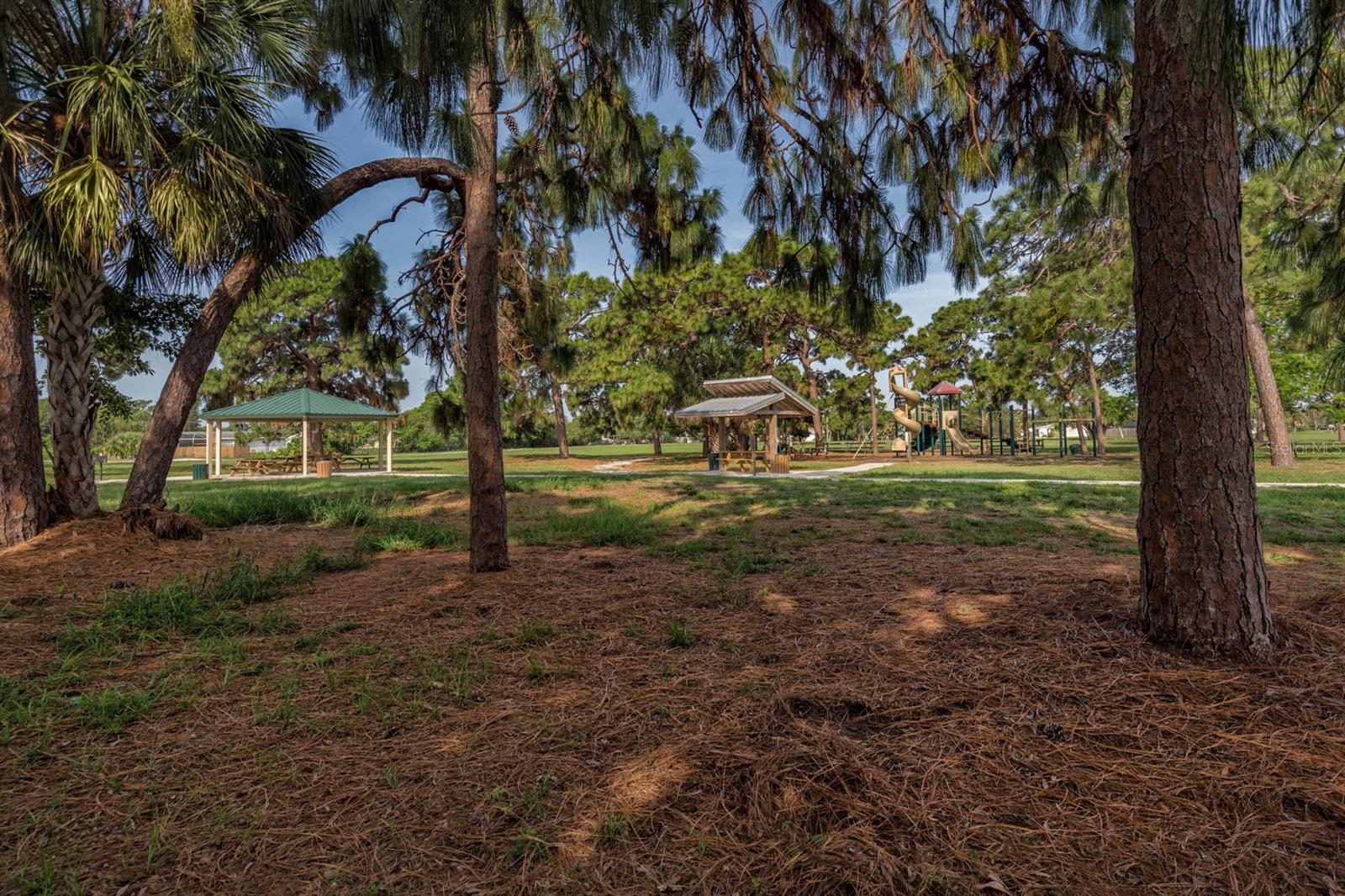 1261 LAKESIDE DR, VENICE, FL, 34293