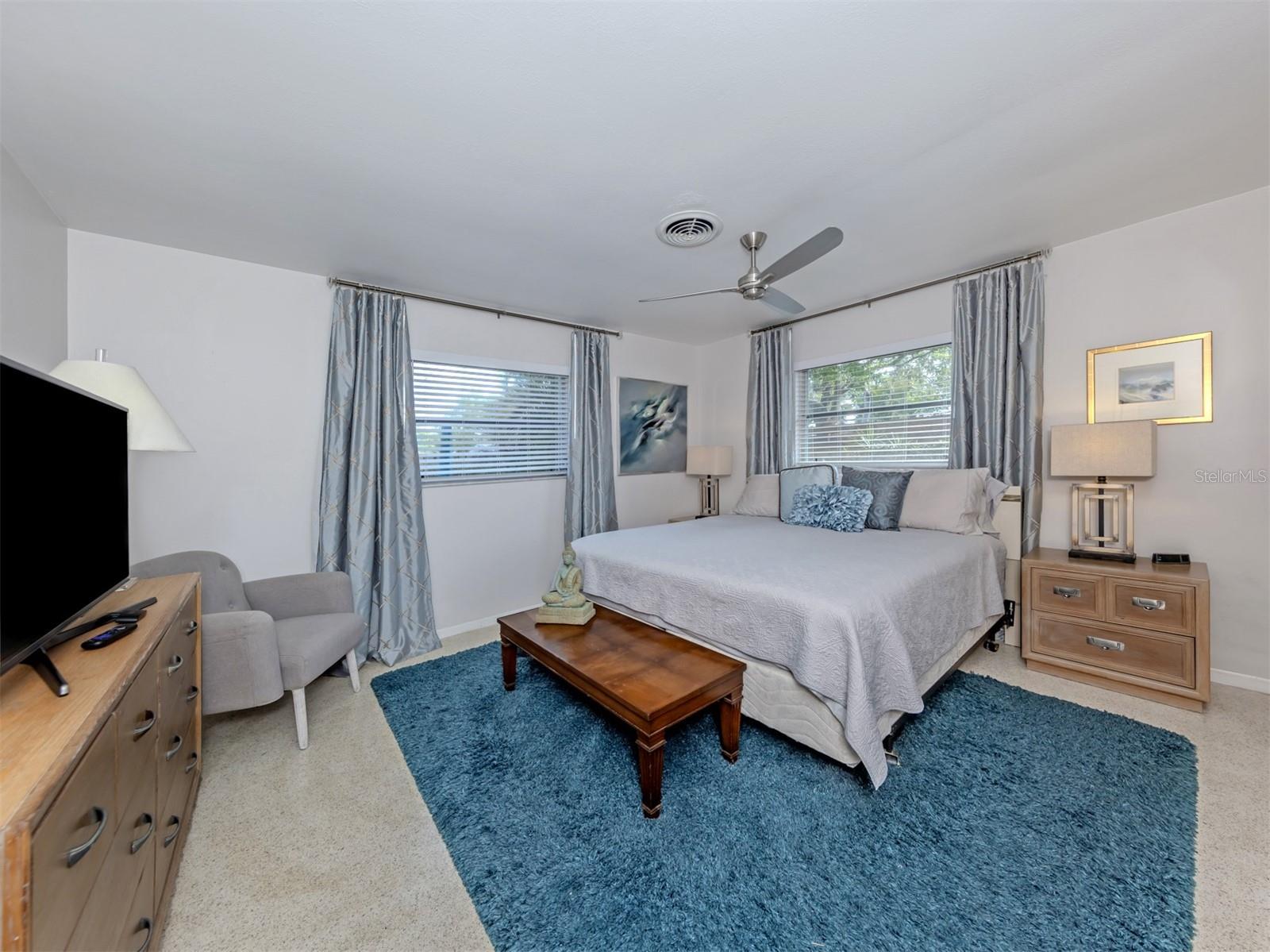 1261 LAKESIDE DR, VENICE, FL, 34293