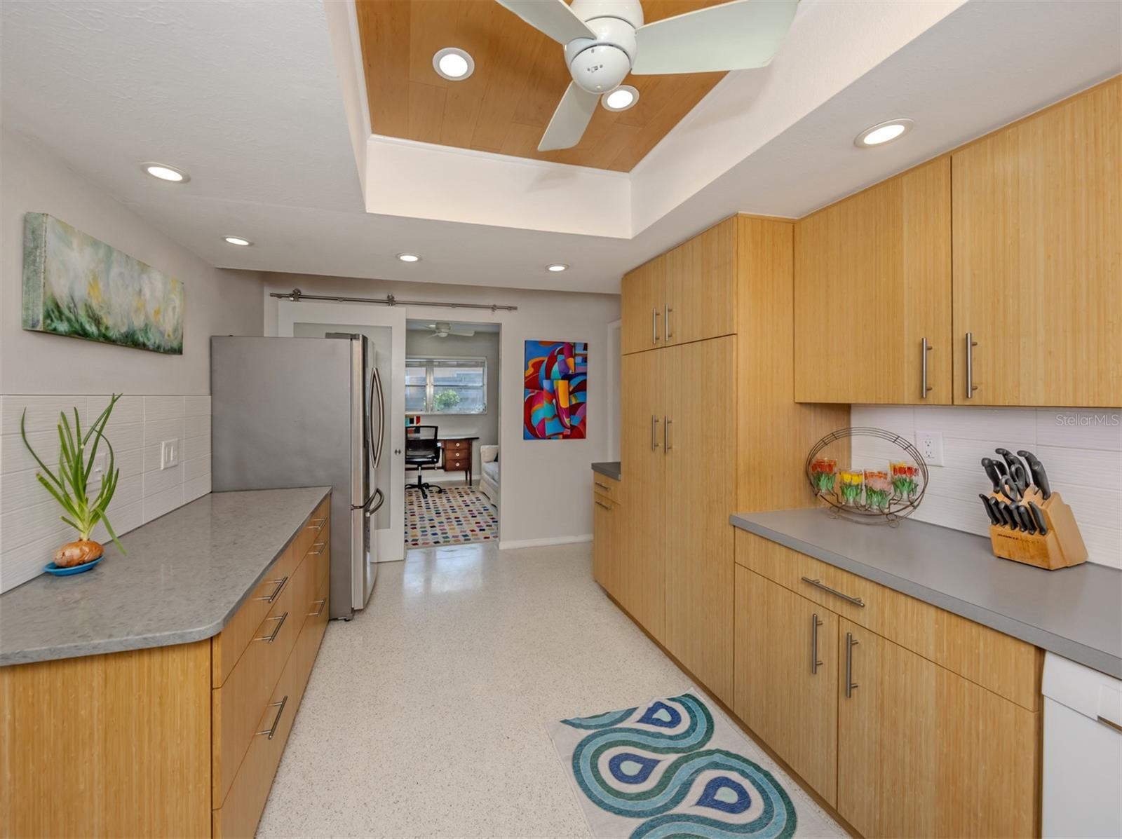1261 LAKESIDE DR, VENICE, FL, 34293