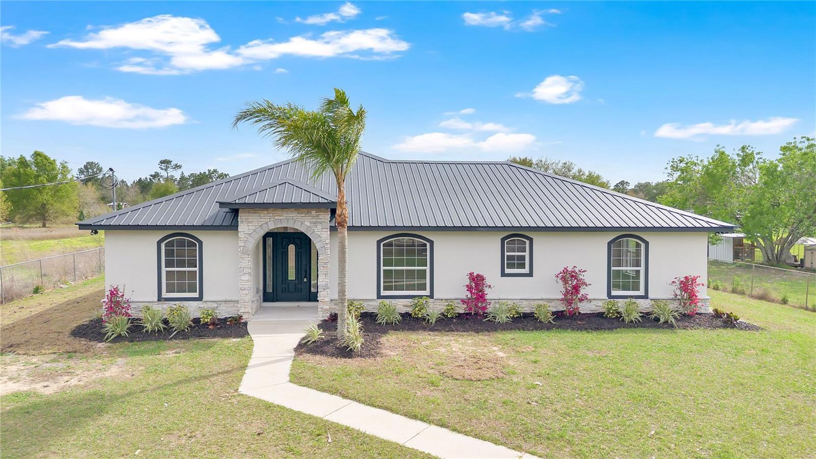 8 OAKRIDGE DR, FROSTPROOF, FL, 33843