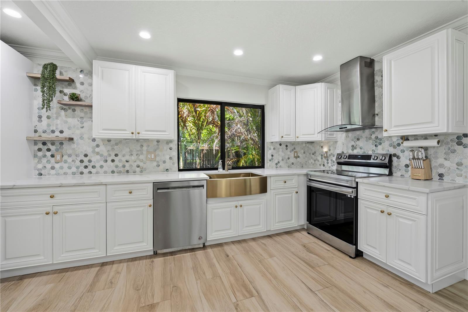 2225 SE FLANDERS RD, PORT ST LUCIE, FL, 34952
