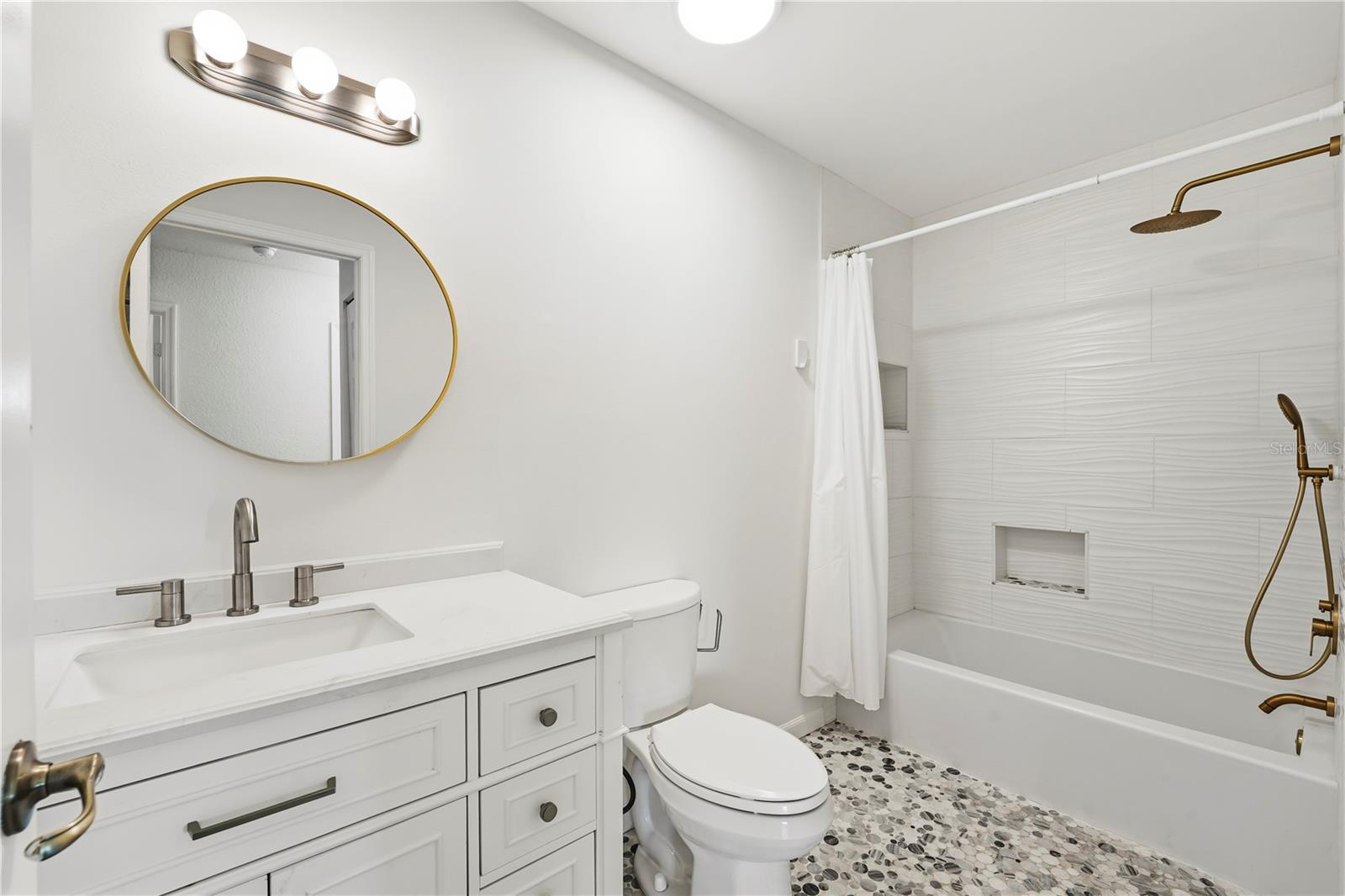 2225 SE FLANDERS RD, PORT ST LUCIE, FL, 34952