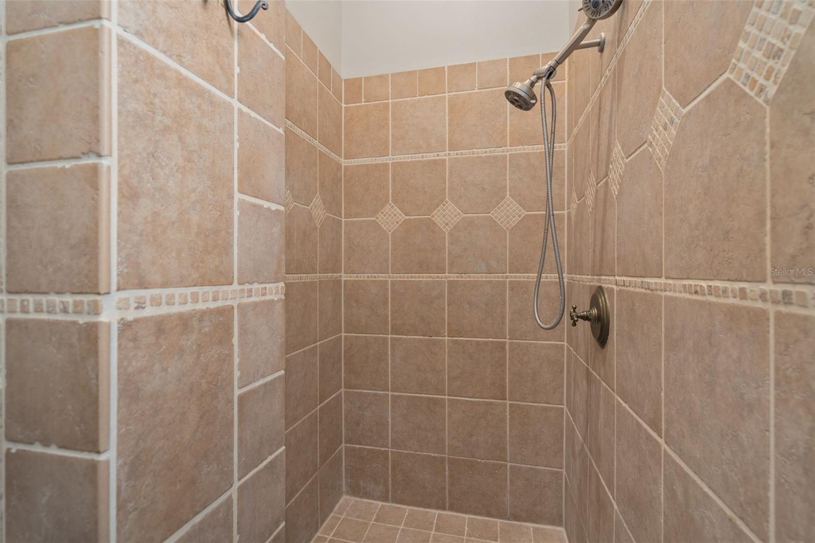 5143 CRANES POINT CT, EDGEWOOD, FL, 32839