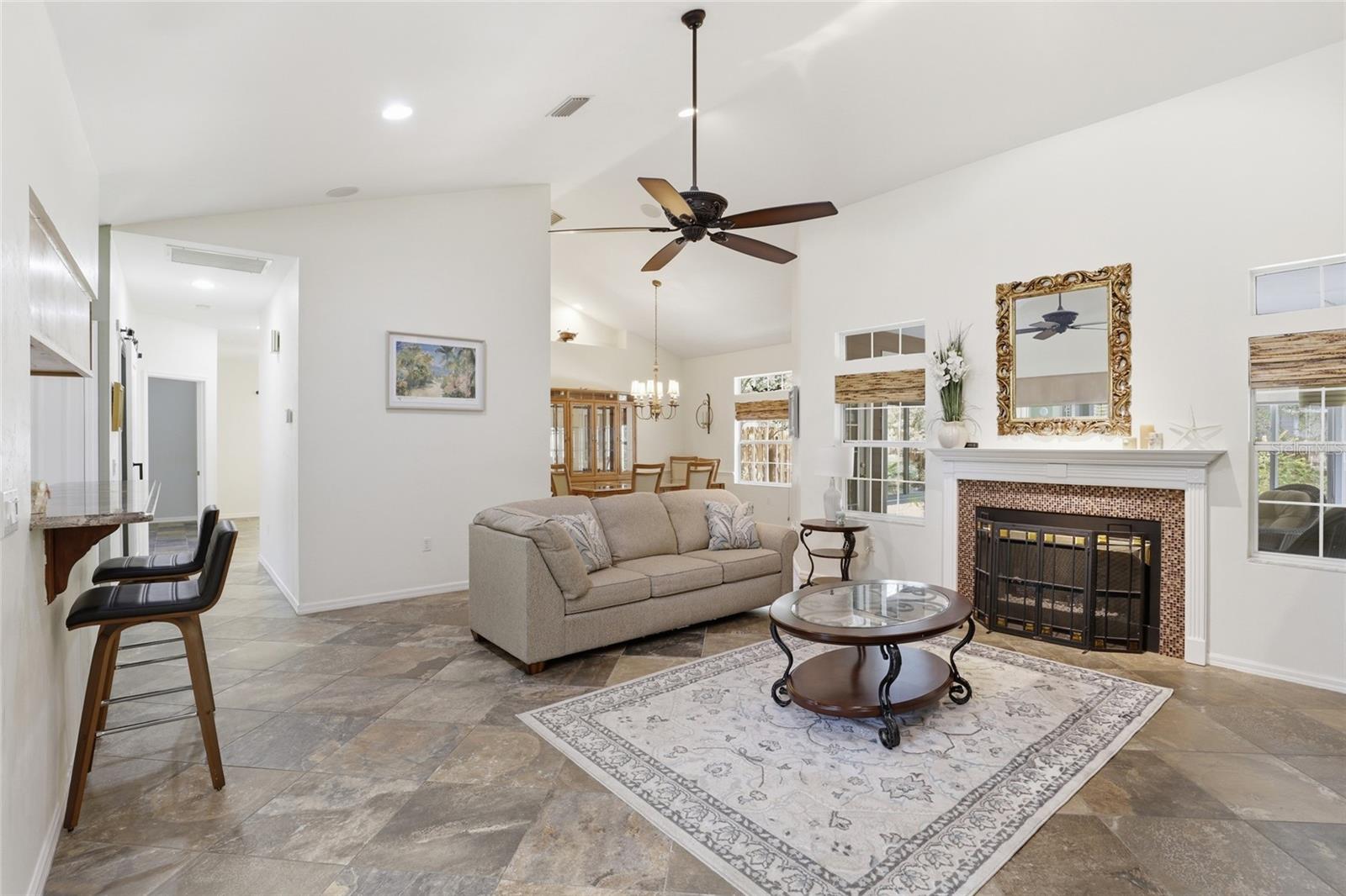 8828 N 19TH LN W, GAINESVILLE, FL, 32606