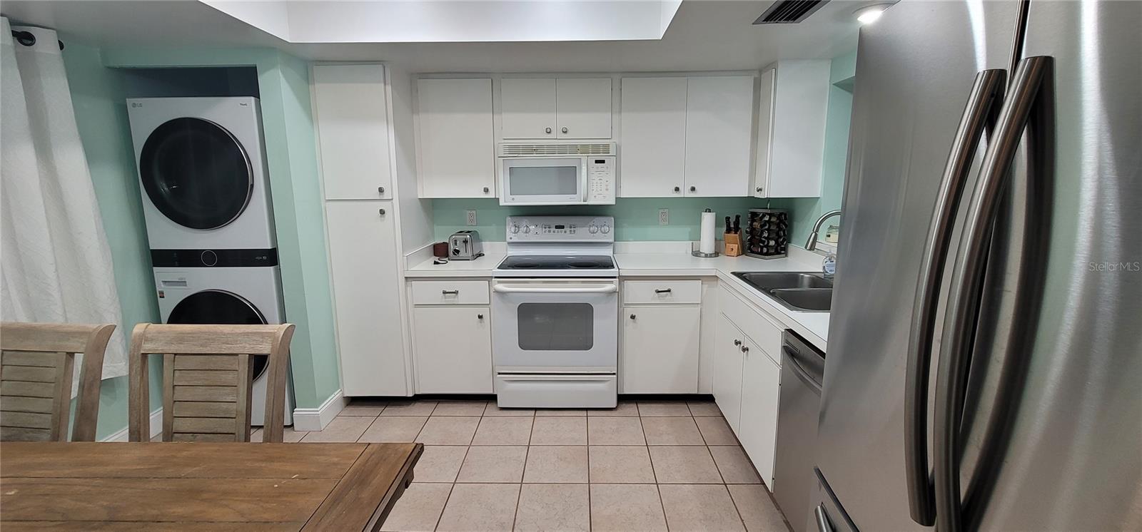 320 BARCELONA DR #320, BRADENTON, FL, 34210